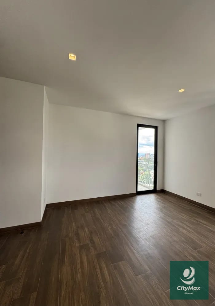 Apartamento en renta Zona 15 Vista Hermosa 2 — Apartamento en Alquiler en Vista Hermosa II, Zona 15, Guatemala, Ciudad — foto 11 de 12