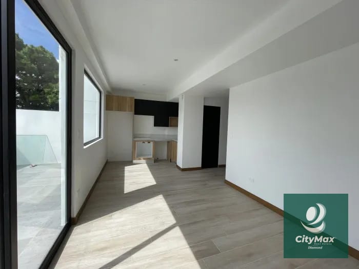 Apartamento en Venta en La Villa Zona 14 — Apartamento en Venta en La Villa, Zona 14, Guatemala, Ciudad — foto 2 de 16