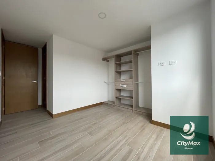 Apartamento en Venta en La Villa Zona 14 — Apartamento en Venta en La Villa, Zona 14, Guatemala, Ciudad — foto 11 de 16