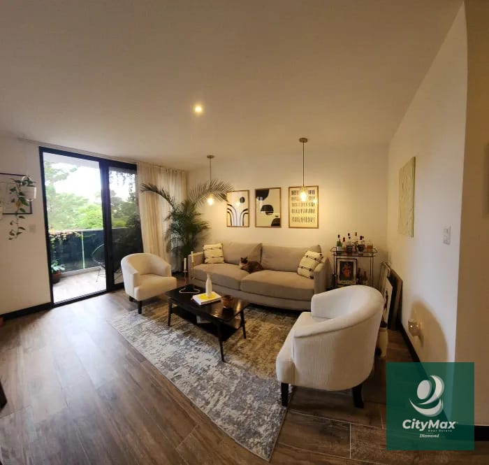 Apartamento en Venta en Zona 16 — Apartamento en Venta en Zona 16, Guatemala, Ciudad — foto 1 de 10