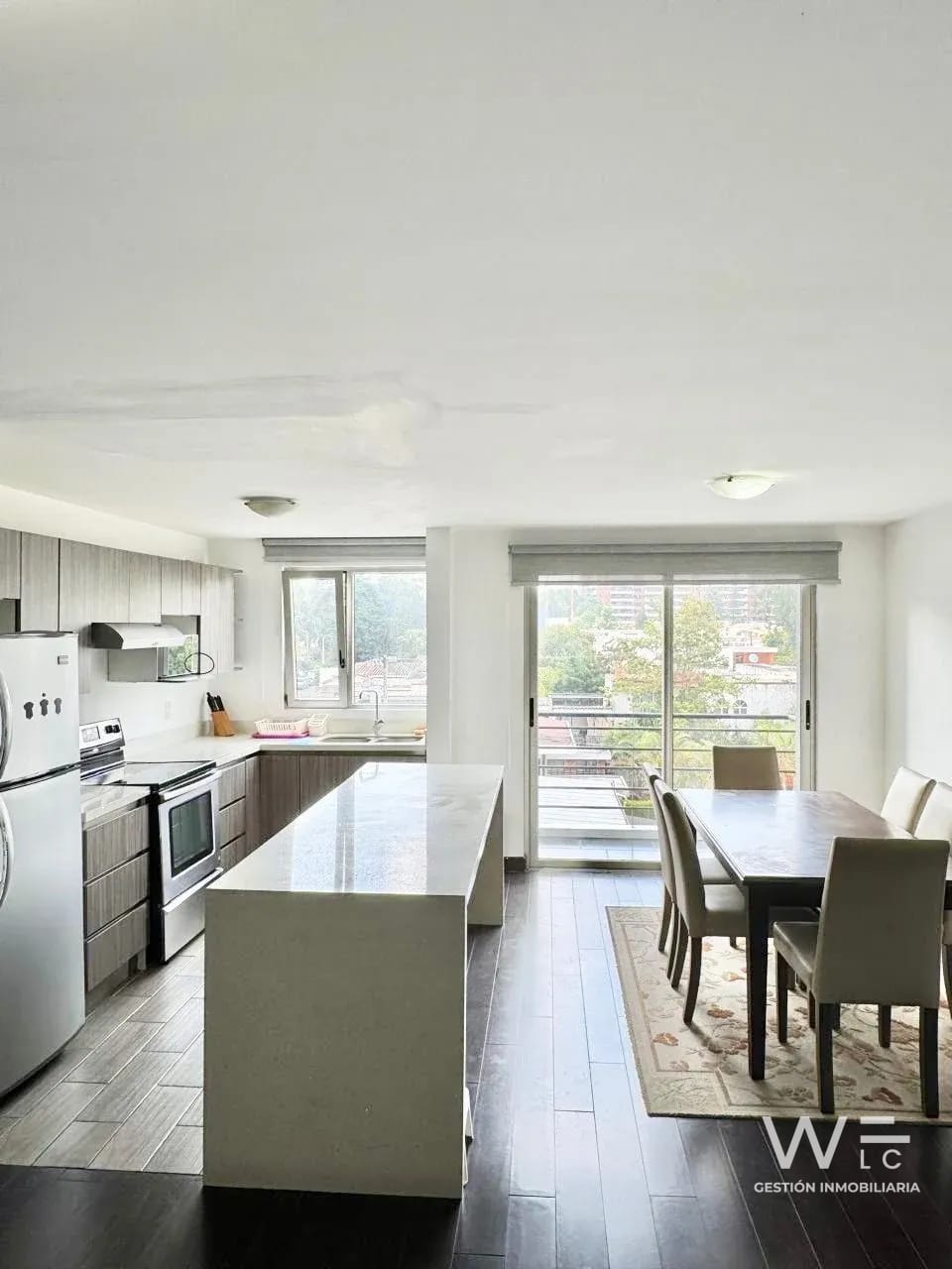 VENDO APARTAMENTO ZONA 14 — Apartamento en Venta en Zona 14, Guatemala, Ciudad — foto 1 de 9