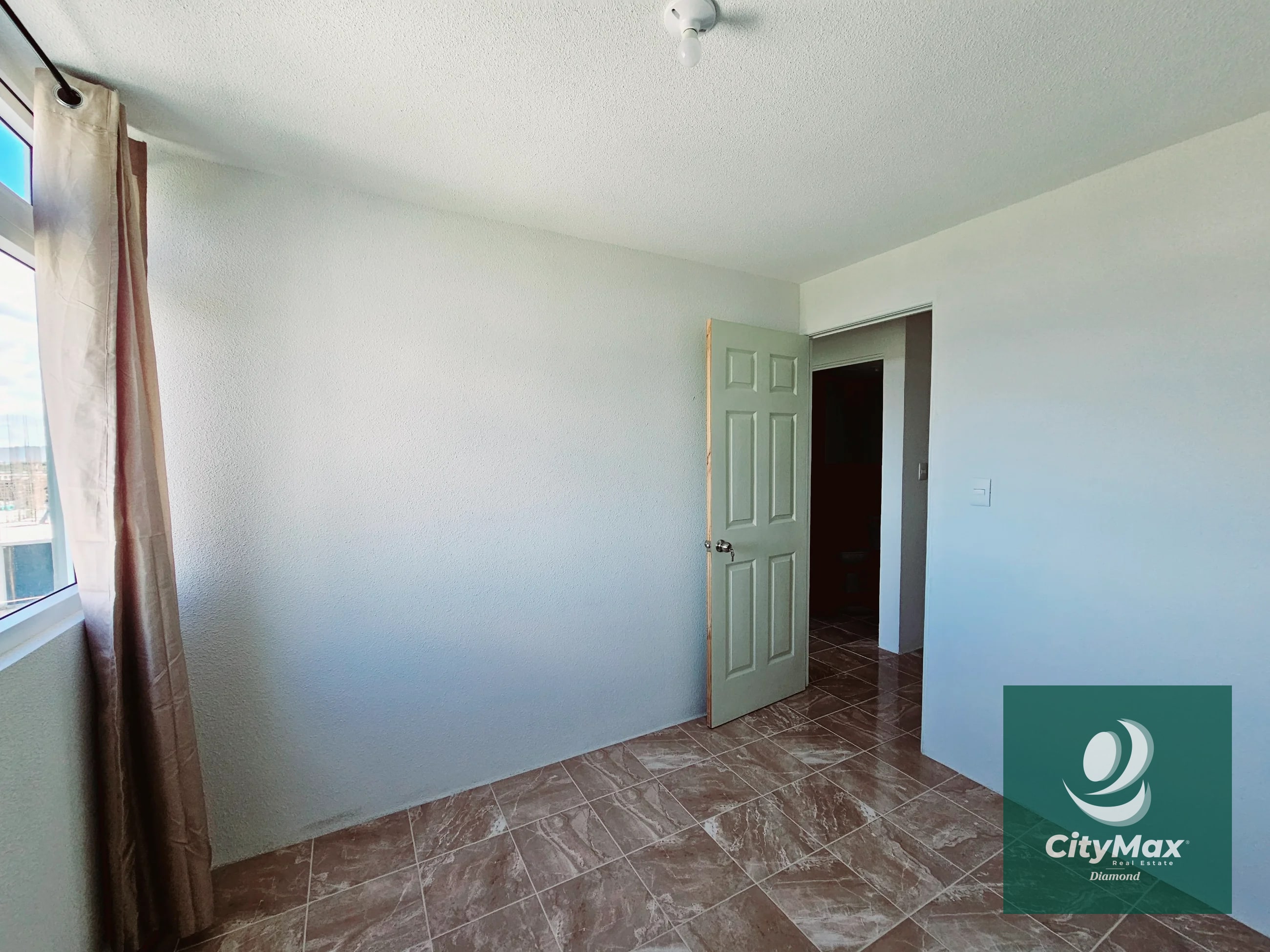 Apartamento en Renta en Edificio Próspera Zona 3 de Guatemala - 4