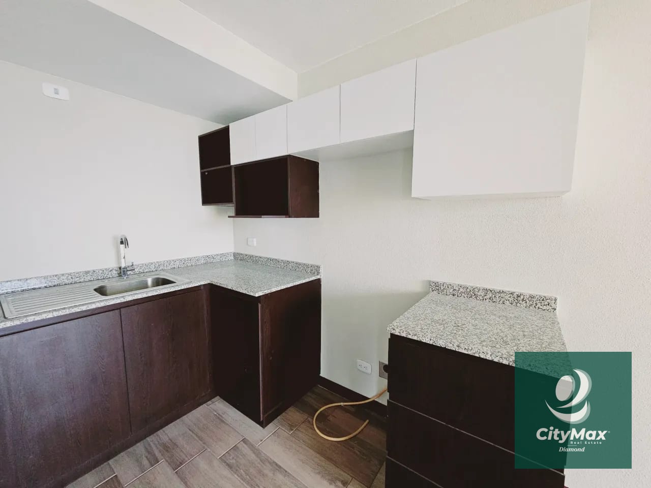 Apartamento en Venta y Renta en San Nicolás del Bosque Zona 4 de Mixco — Apartamento en Venta en Bosques de San Nicolás, Zona 4 Mixco, Guatemala, Ciudad — foto 7 de 17