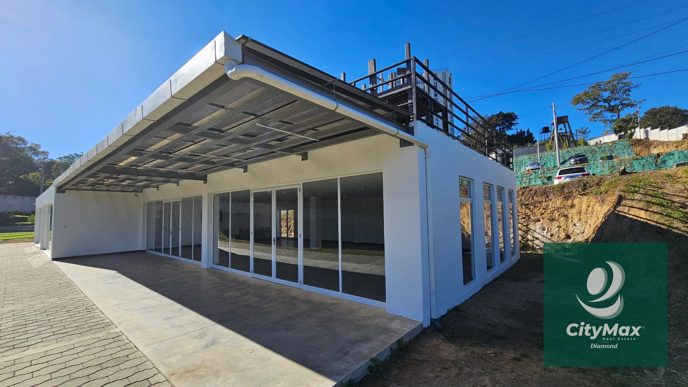Apartamento en Venta en Zona 10 de Mixco - 2