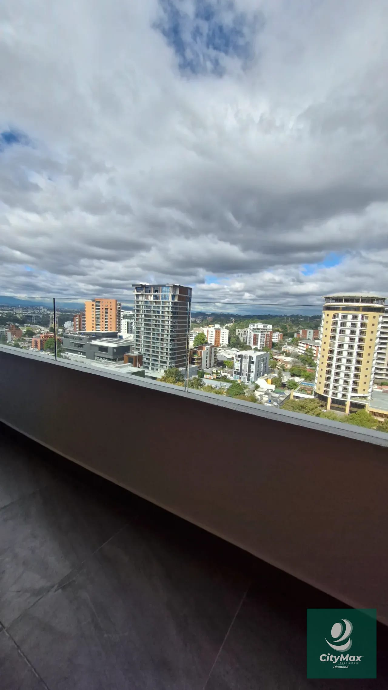 Apartamento en Renta en Vista Hermosa 2 Zona 15 Ciudad de Guatemala — Apartamento en Alquiler en Zona 15, Guatemala, Ciudad — foto 12 de 15