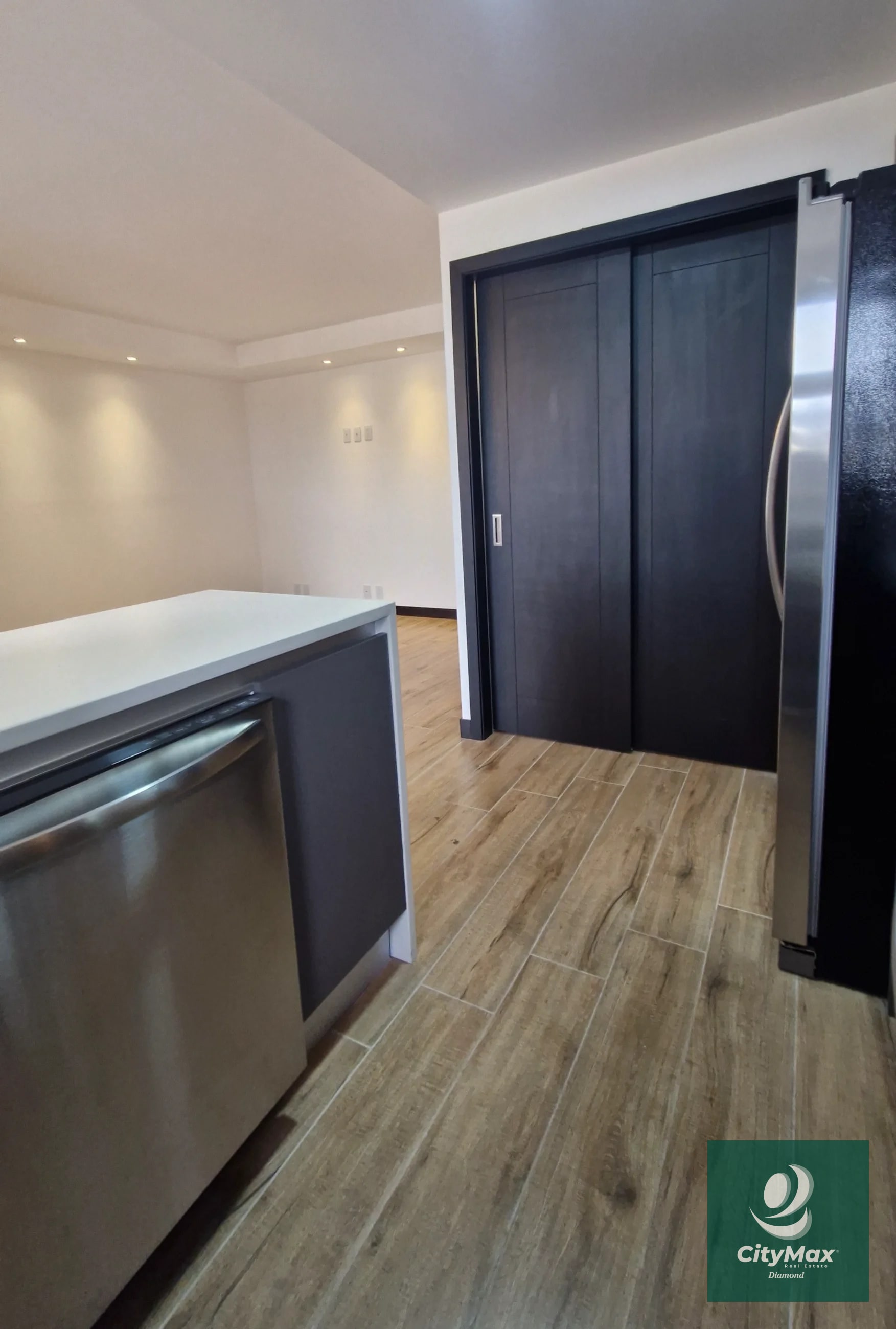 Apartamento en Renta en Vista Hermosa 2 Zona 15 Ciudad de Guatemala - 11