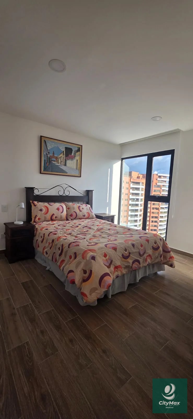 Apartamento en Venta ubicado en la exclusiva Zona 14 Guatemala - 1