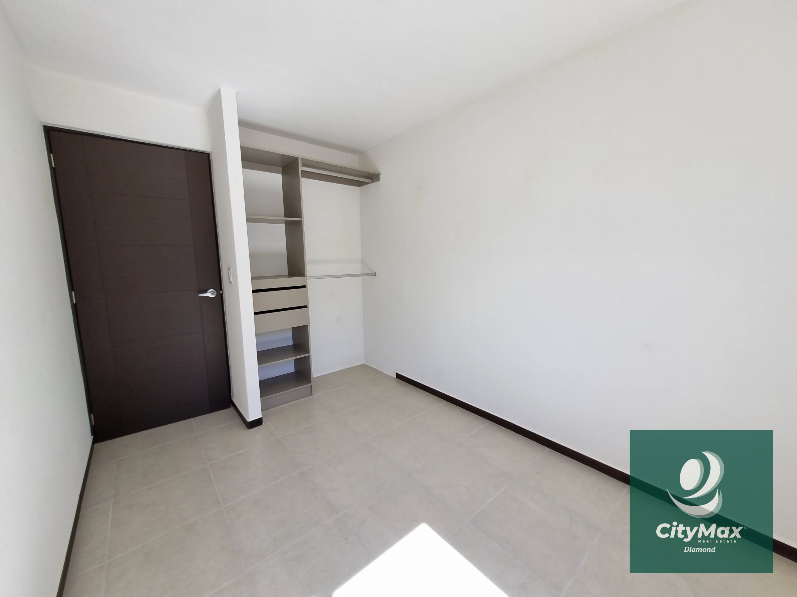 Apartamento en Venta en Parque San Ángel Zona 2 Guatemala - 12