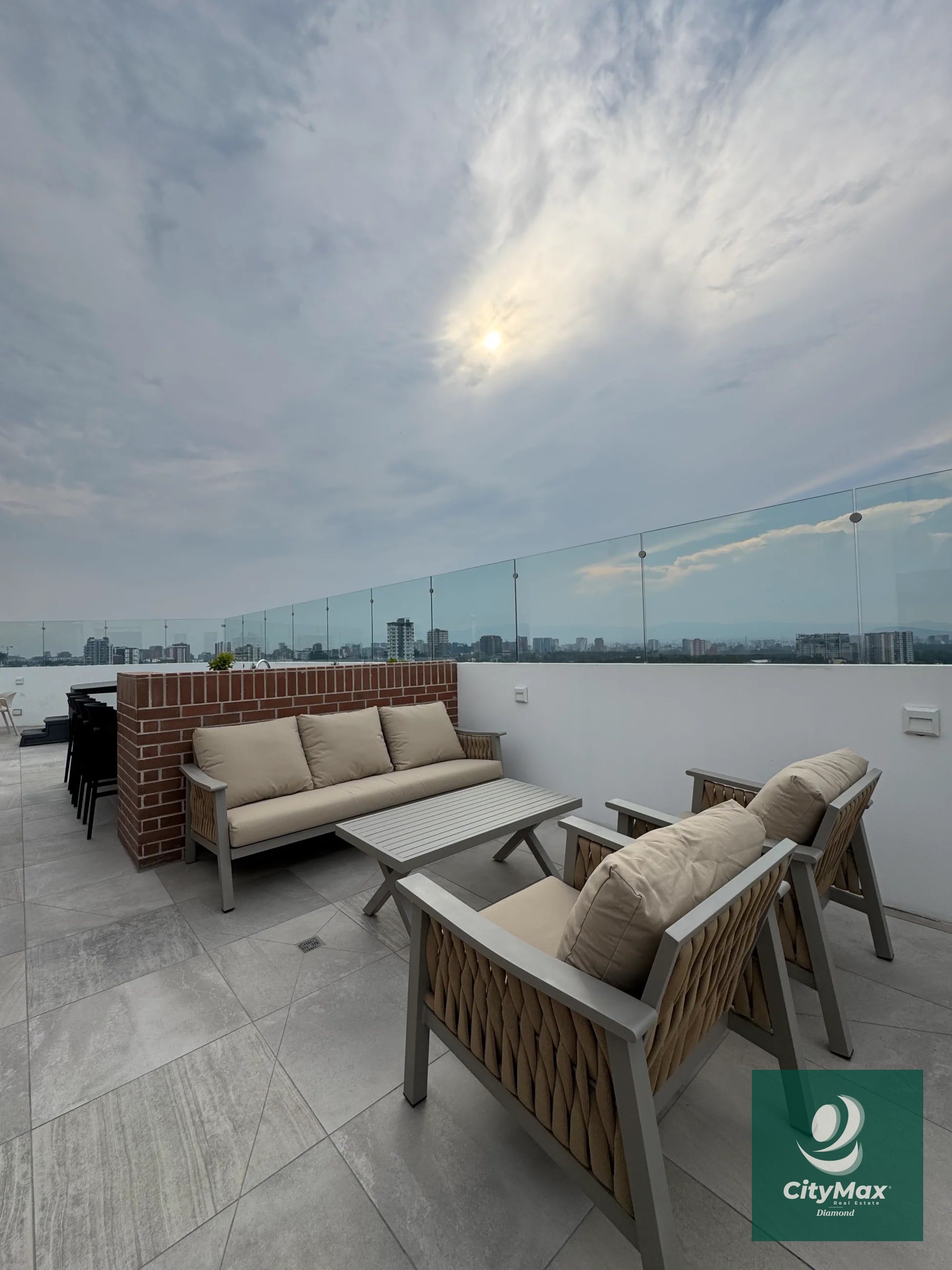 Apartamento tipo Estudio amueblado en renta Zona 15 - 11