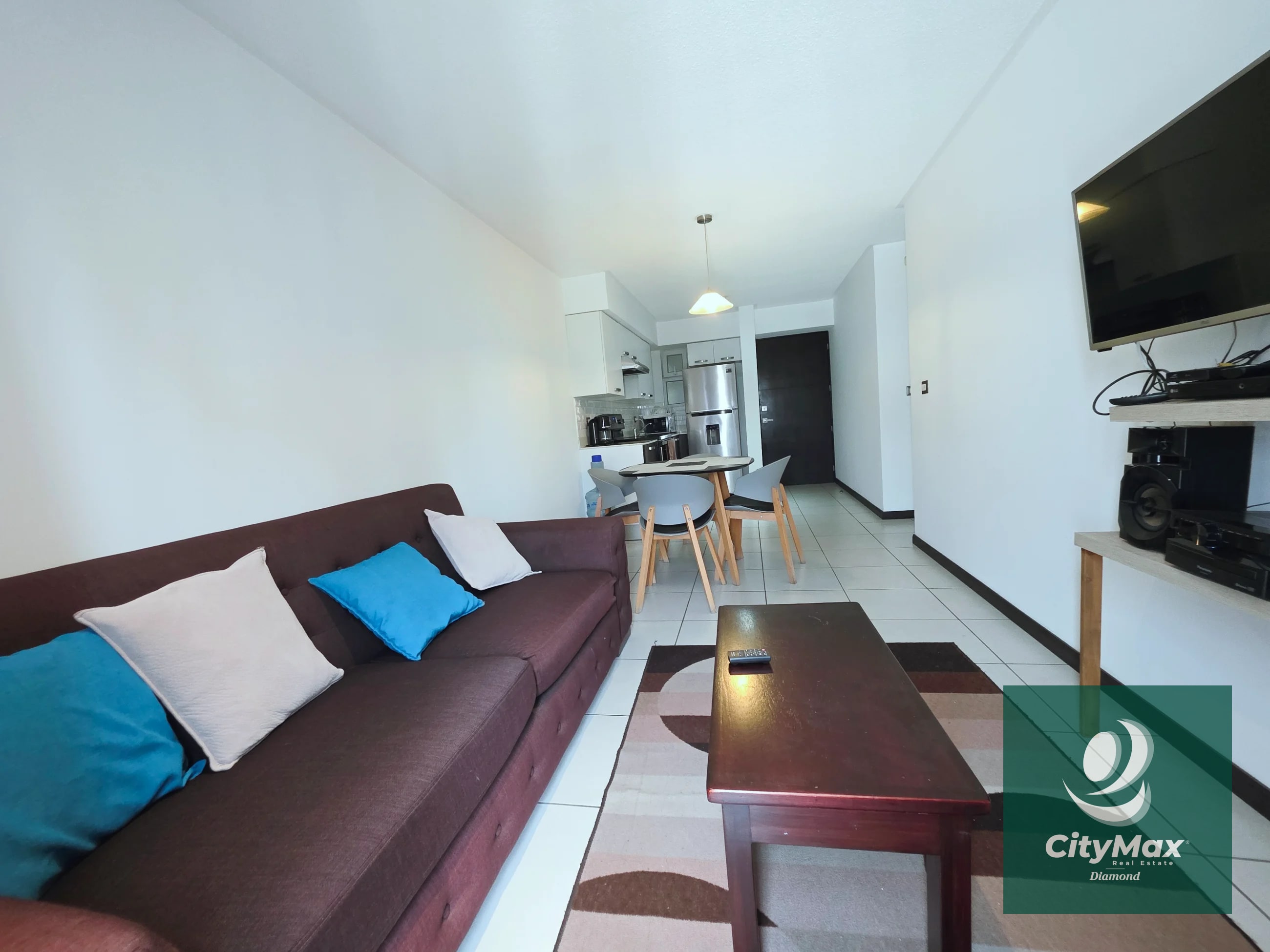 Apartamento Amueblado en Renta en Zona 11 Charcas - 8