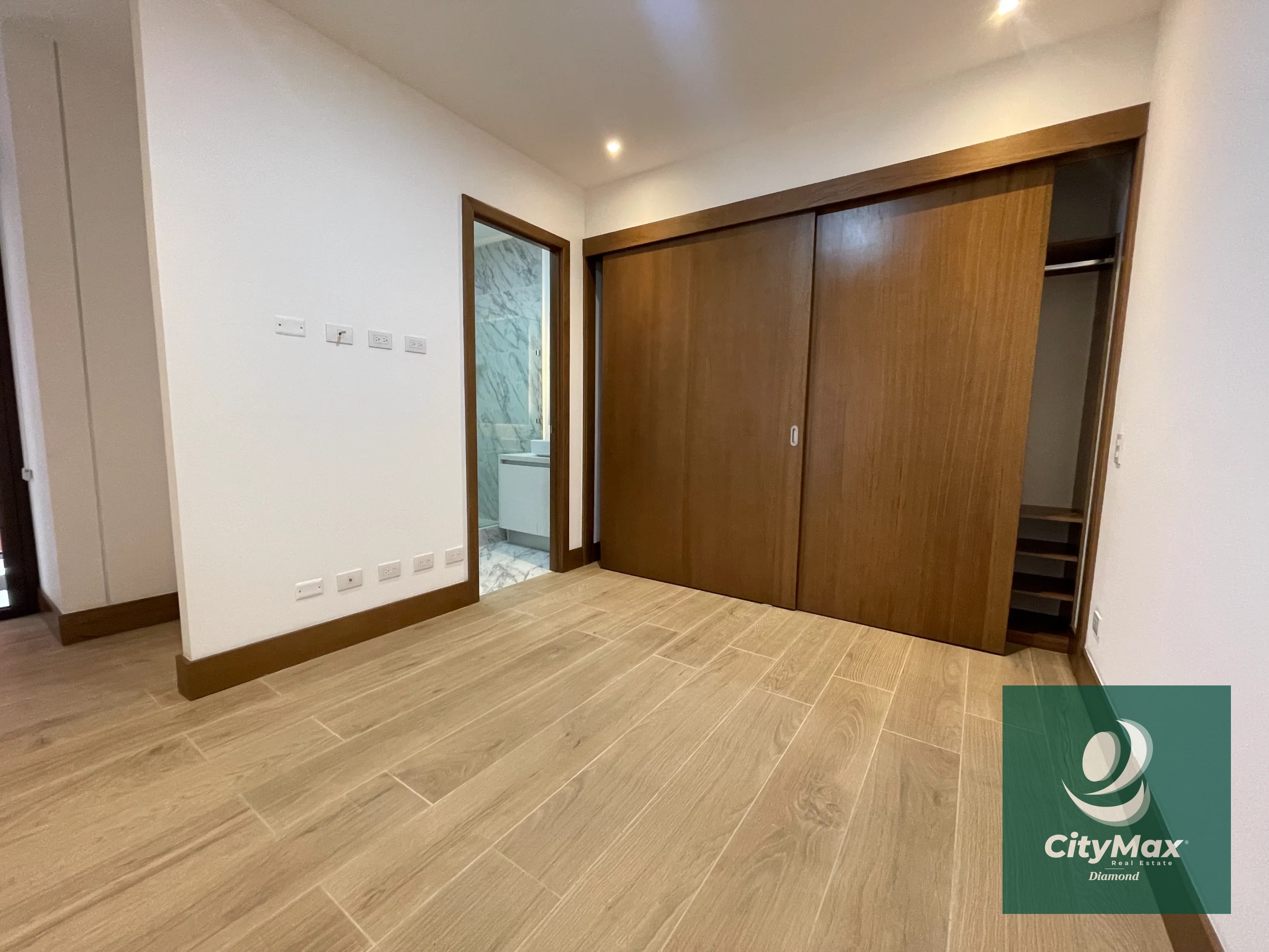 Apartamento en Renta en Vista Hermosa 1 Zona 15 Guatemala - 1