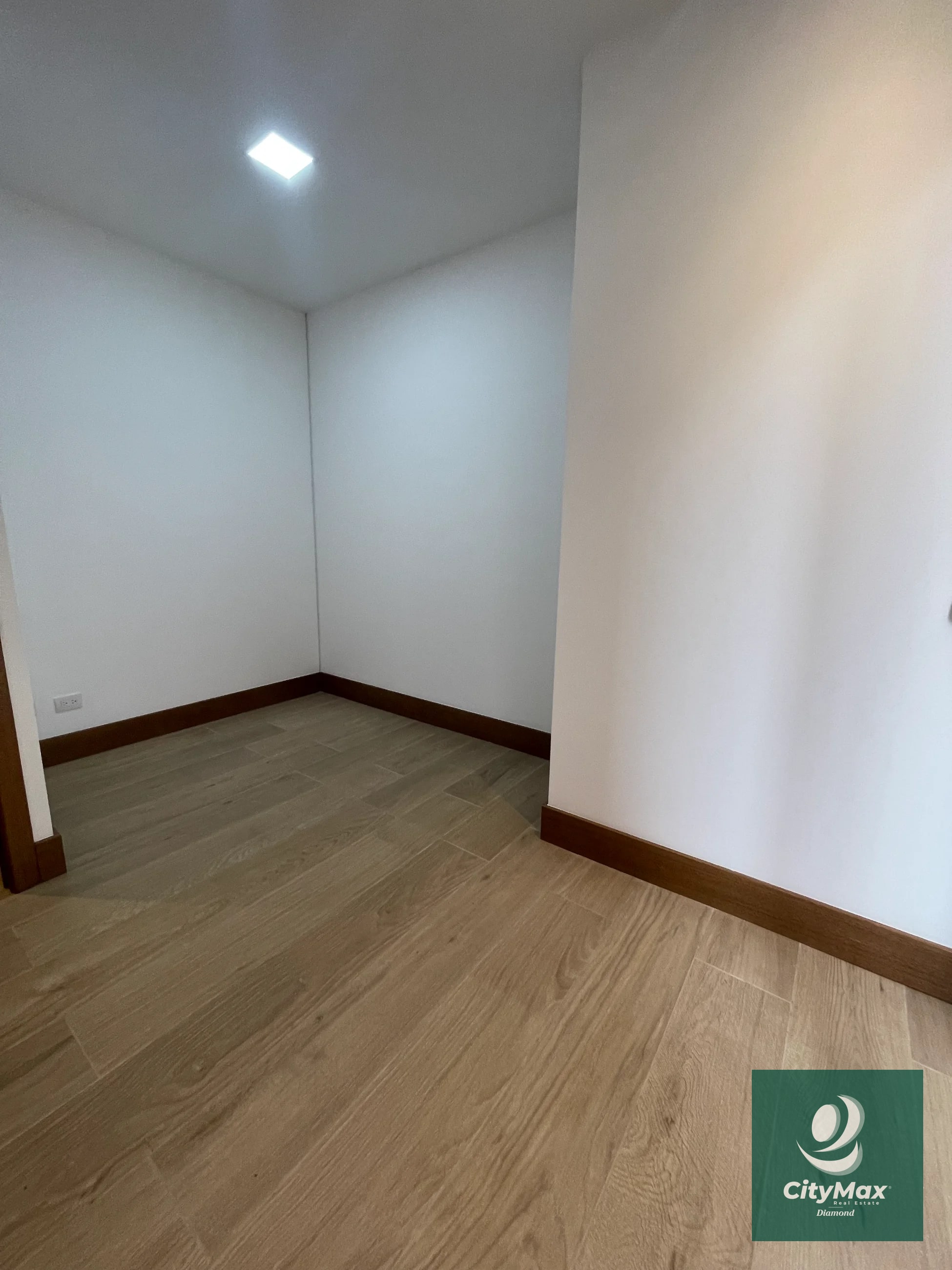 Apartamento en Renta en Vista Hermosa 1 Zona 15 Guatemala - 11