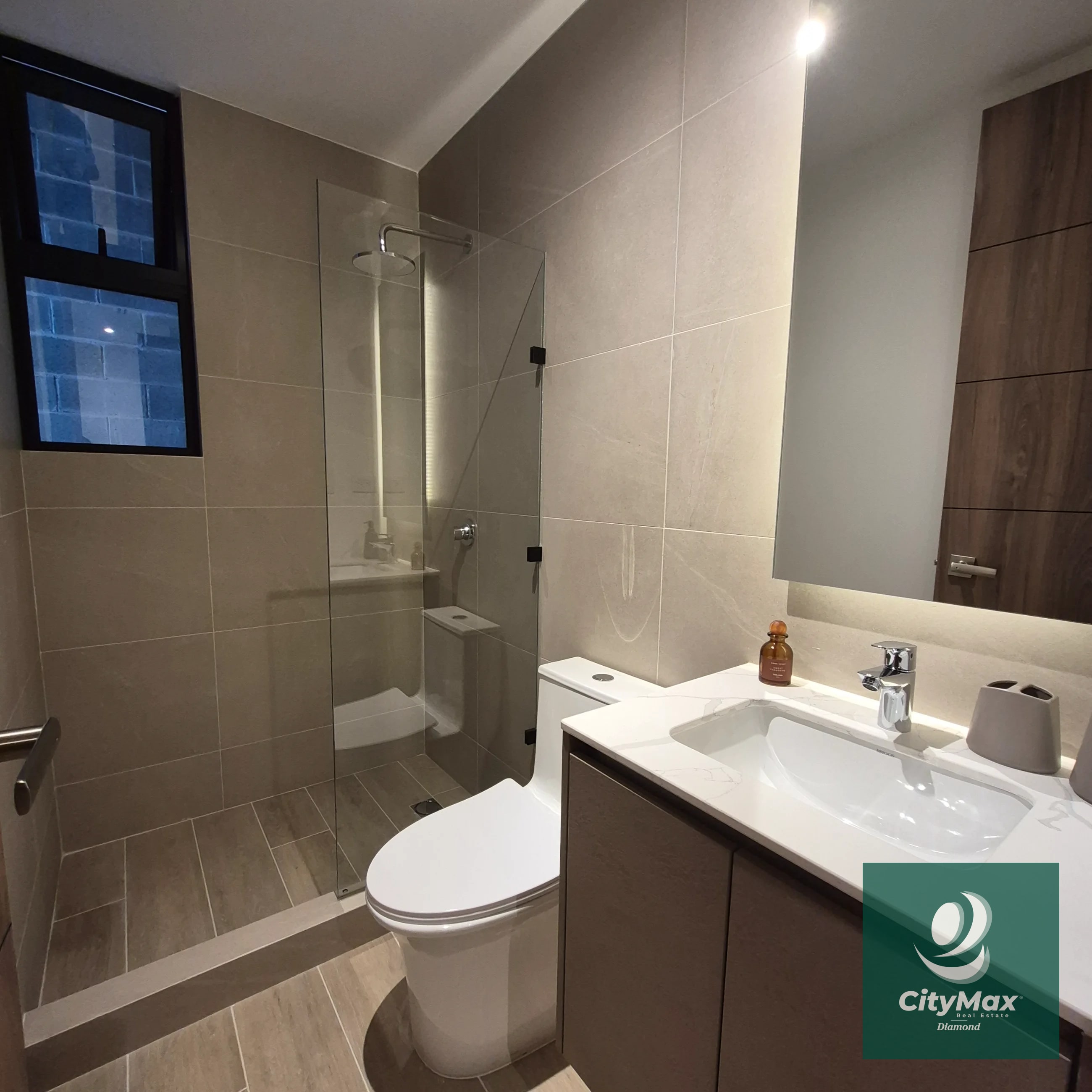 Apartamento en Planos en Venta en Zona 15 Guatemala — Apartamento en Venta en Zona 15, Guatemala, Ciudad — foto 6 de 12