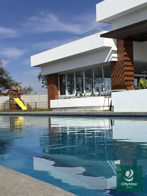 Apartamento en venta con jardín en Senderos zona 16 — Apartamento en Venta en Zona 16, Guatemala, Ciudad — foto 10 de 11