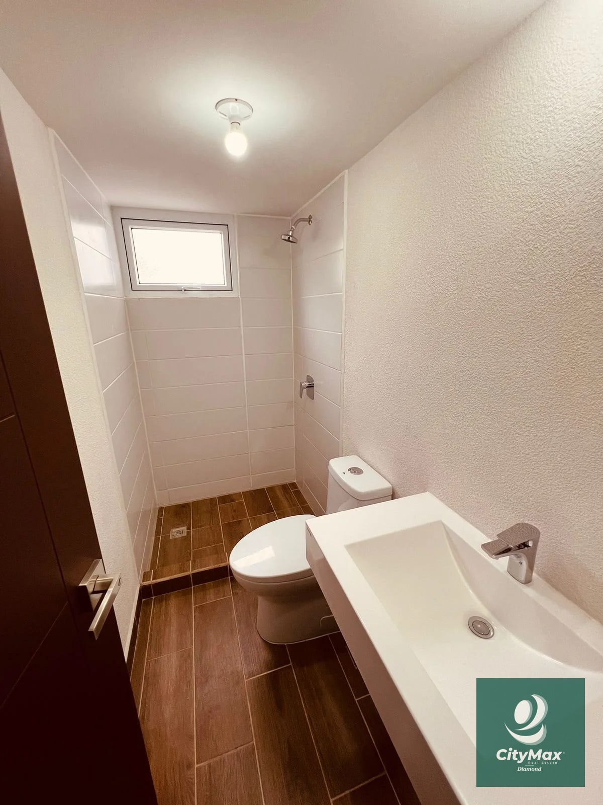 Apartamento en venta con jardín en Senderos zona 16 — Apartamento en Venta en Zona 16, Guatemala, Ciudad — foto 8 de 11