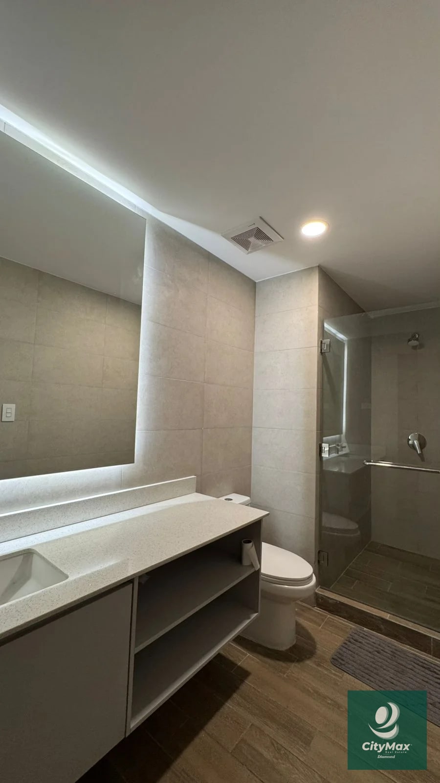 Apartamento en Renta Zona 14 Parque 14 — Apartamento en Alquiler en Zona 14, Guatemala, Ciudad — foto 11 de 17