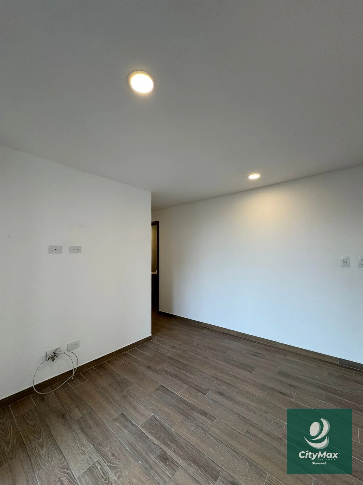 Apartamento en Renta Zona 14 Parque 14 — Apartamento en Alquiler en Zona 14, Guatemala, Ciudad — foto 15 de 17
