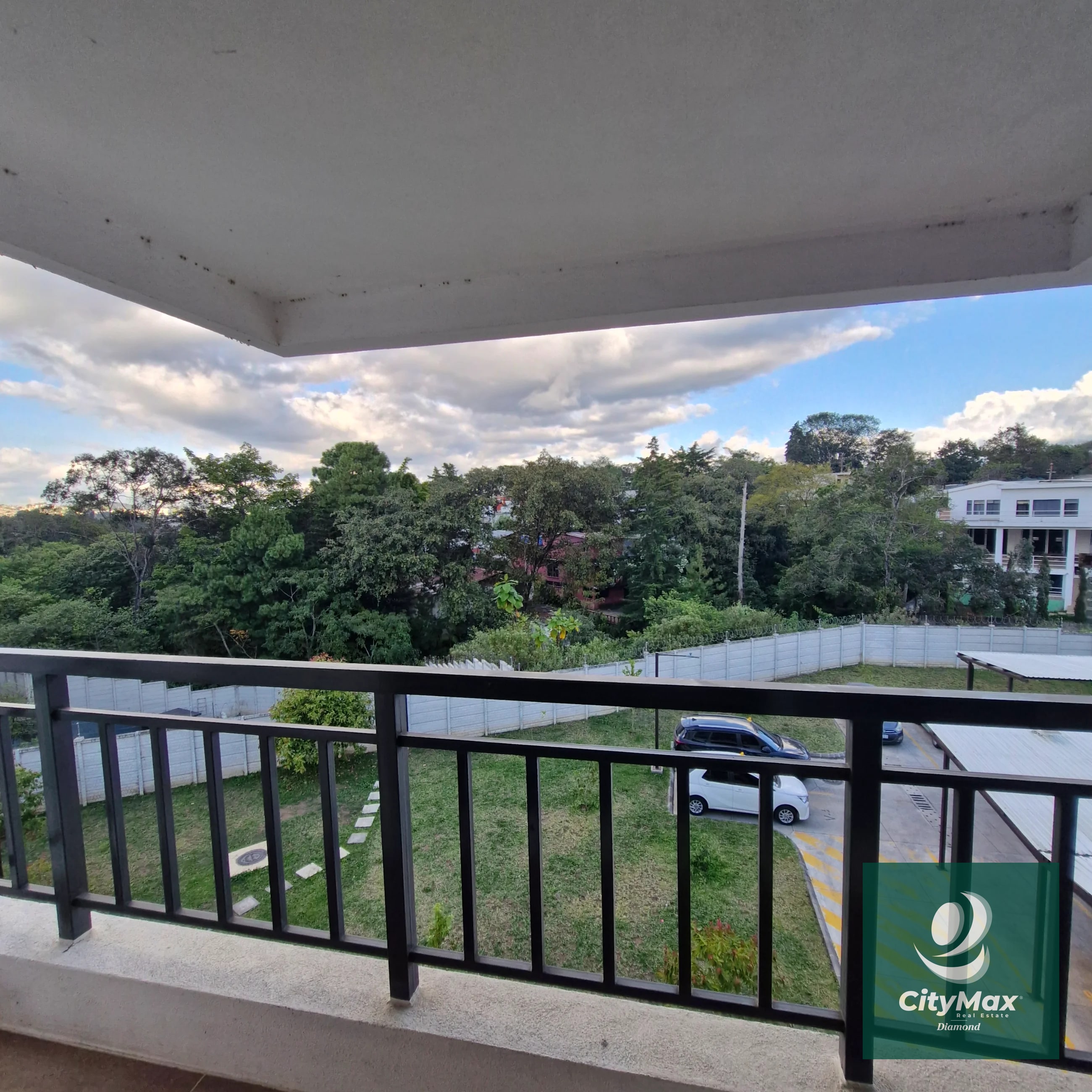 Apartamento en Venta en Senderos Zona 16 Guatemala — Apartamento en Venta en Zona 16, Guatemala, Ciudad — foto 4 de 17