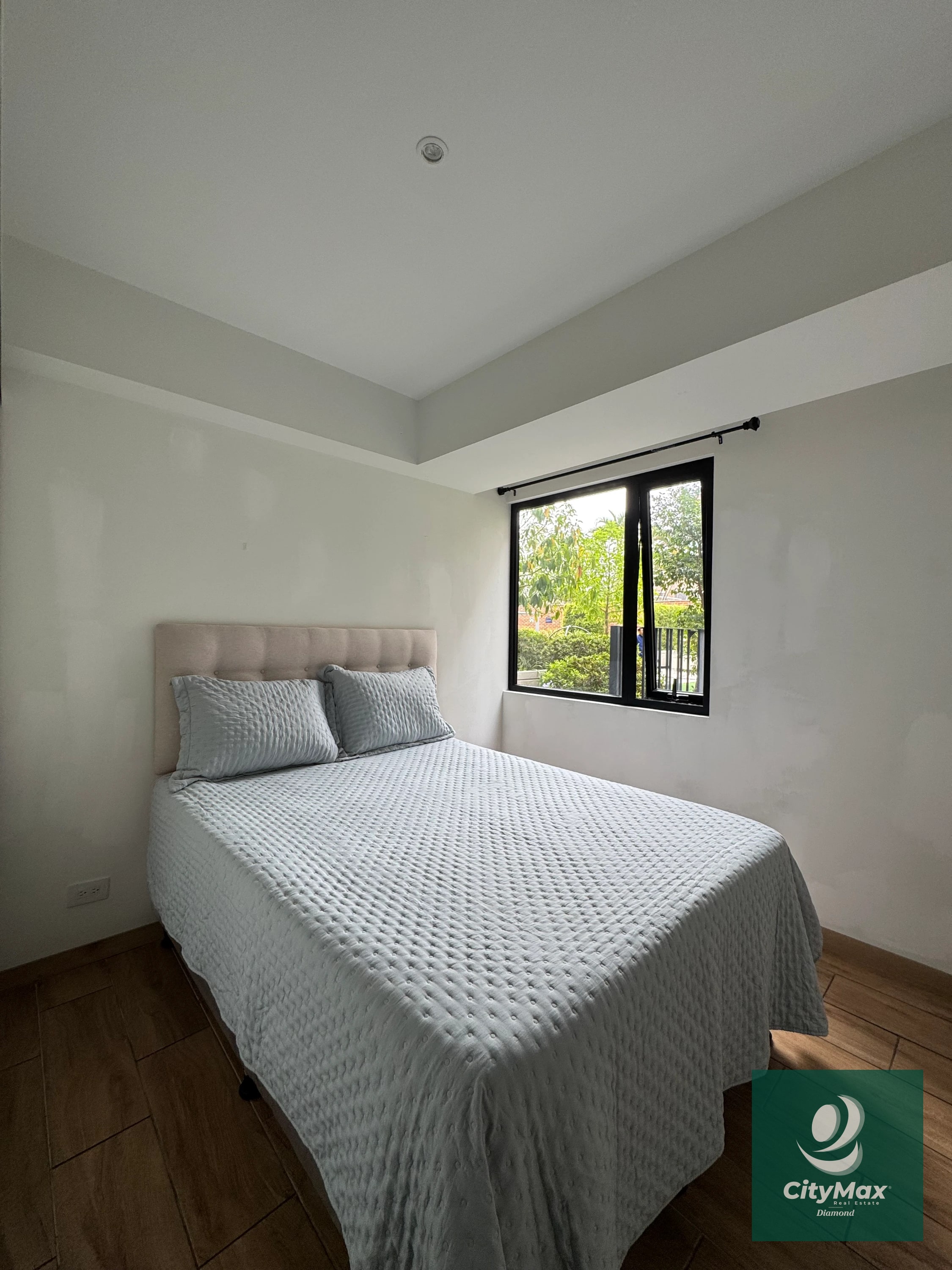 Apartamento Amueblado en Renta Zona 9 Cendana — Apartamento en Alquiler en Zona 9, Guatemala, Ciudad — foto 1 de 11
