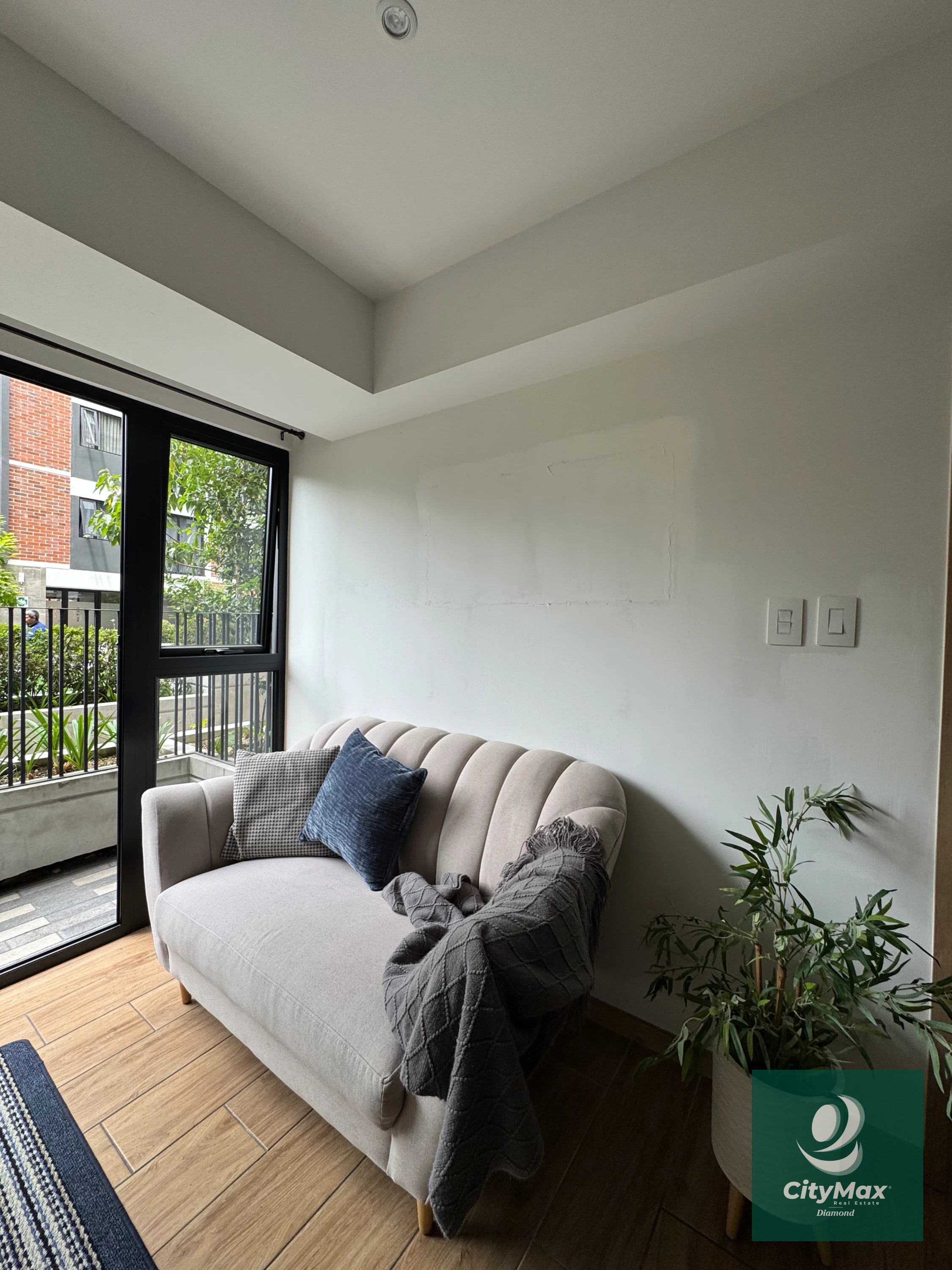 Apartamento Amueblado en Renta Zona 9 Cendana — Apartamento en Alquiler en Zona 9, Guatemala, Ciudad — foto 4 de 11