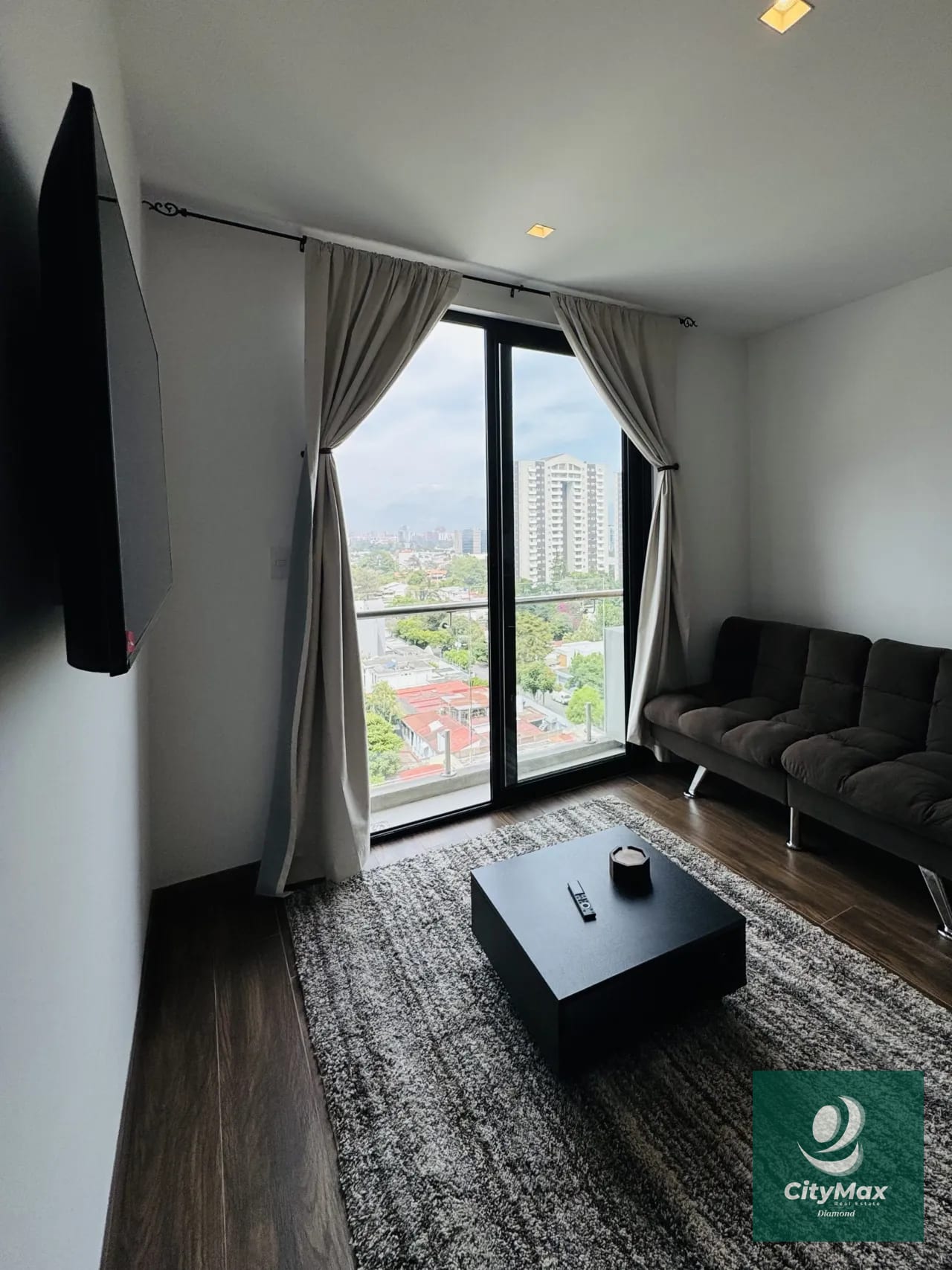 Apartamento Amueblado en Renta en Zona 15 Ciudad de Guatemala — Apartamento en Alquiler en Vista Hermosa II, Zona 15, Guatemala, Ciudad — foto 6 de 9
