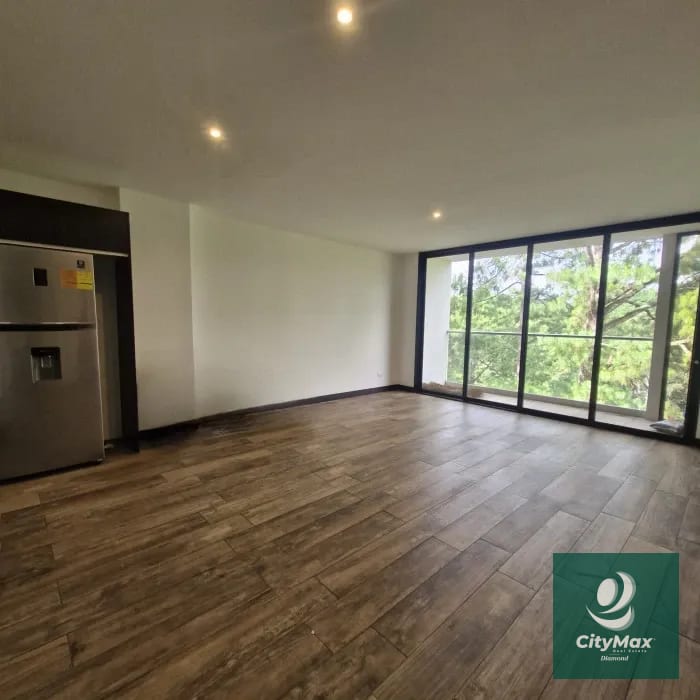 Apartamento en Renta en Kanajuyu Zona 16 Ciudad de Guatemala — Apartamento en Alquiler en Kanajuyú, Zona 16, Guatemala, Ciudad — foto 1 de 17