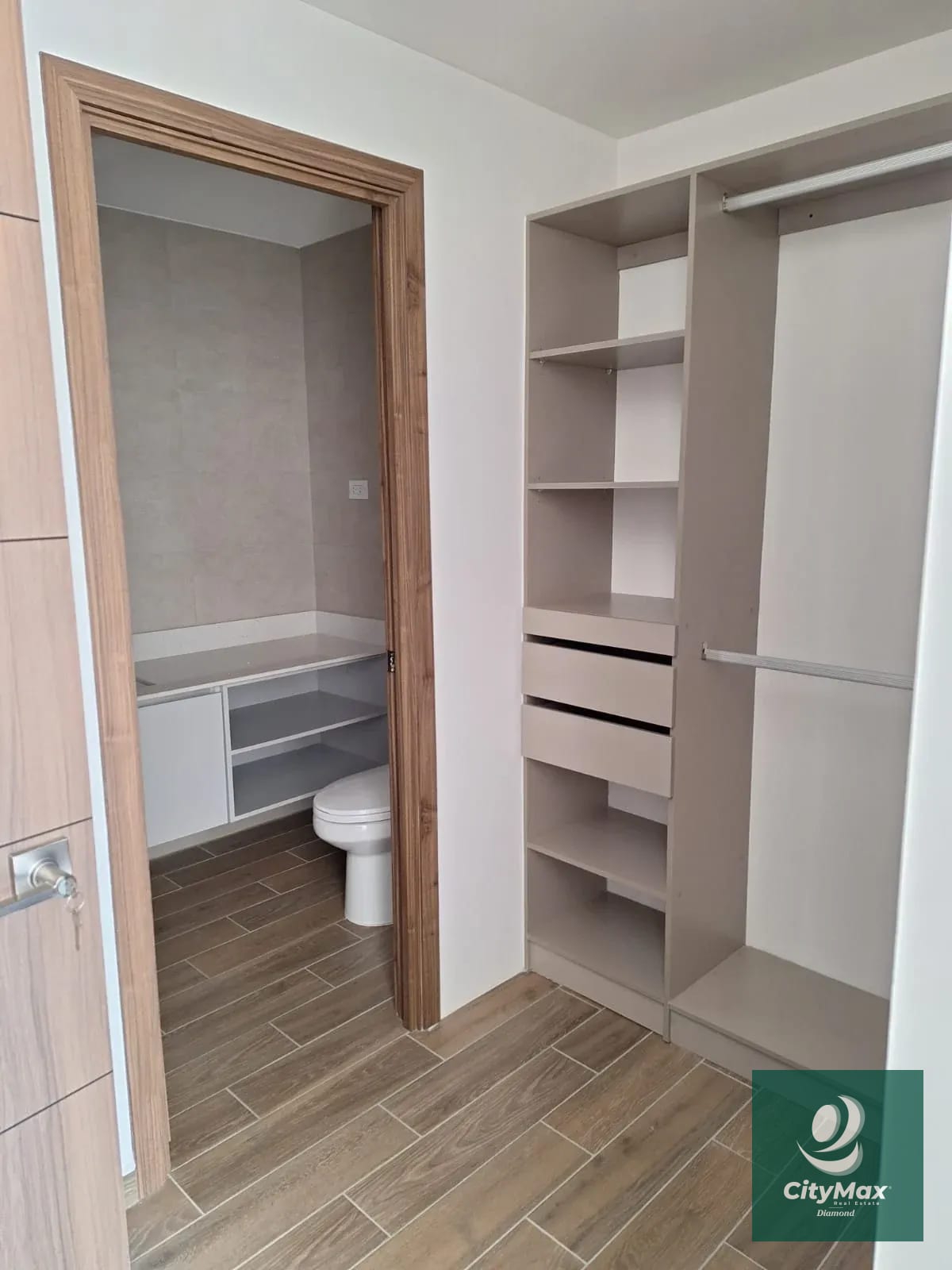 Apartamento en Venta y Renta en nivel alto Parque 14 Zona 14 — Apartamento en Alquiler en Parque 14, Zona 14, Guatemala, Ciudad — foto 3 de 17