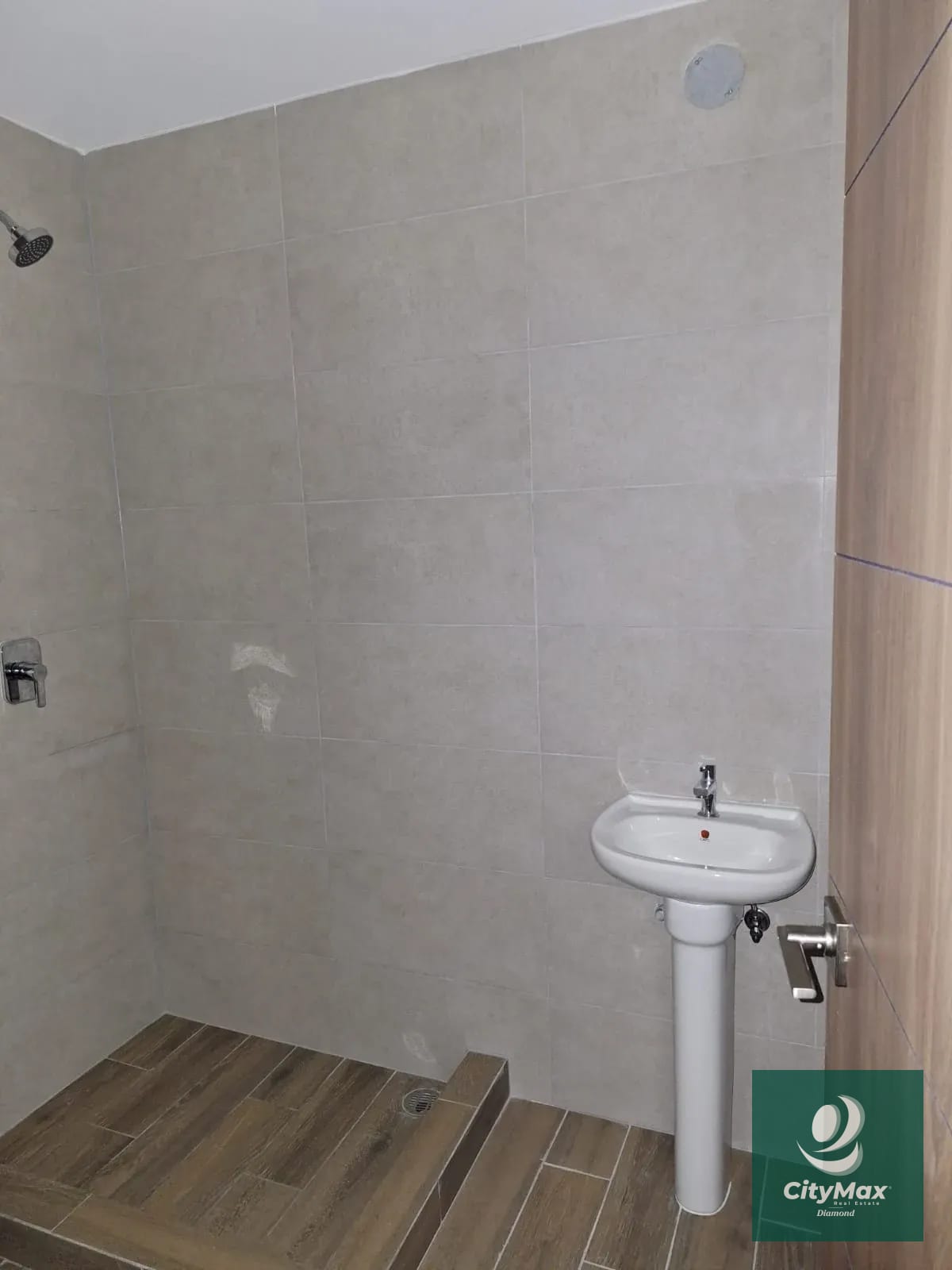 Apartamento en Venta y Renta en nivel alto Parque 14 Zona 14 — Apartamento en Alquiler en Parque 14, Zona 14, Guatemala, Ciudad — foto 4 de 17
