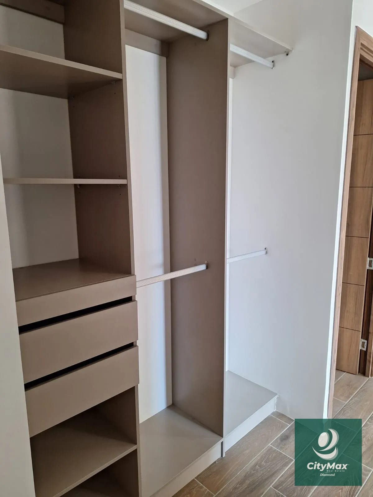 Apartamento en Venta y Renta en nivel alto Parque 14 Zona 14 — Apartamento en Alquiler en Parque 14, Zona 14, Guatemala, Ciudad — foto 8 de 17