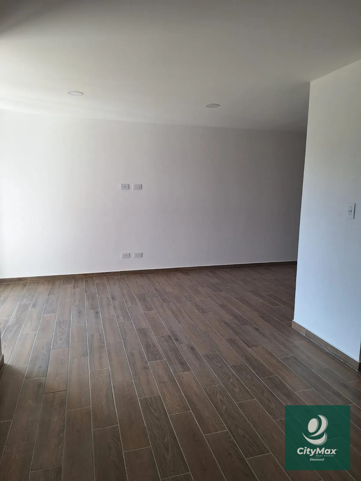 Apartamento en Venta y Renta en nivel alto Parque 14 Zona 14 — Apartamento en Alquiler en Parque 14, Zona 14, Guatemala, Ciudad — foto 11 de 17