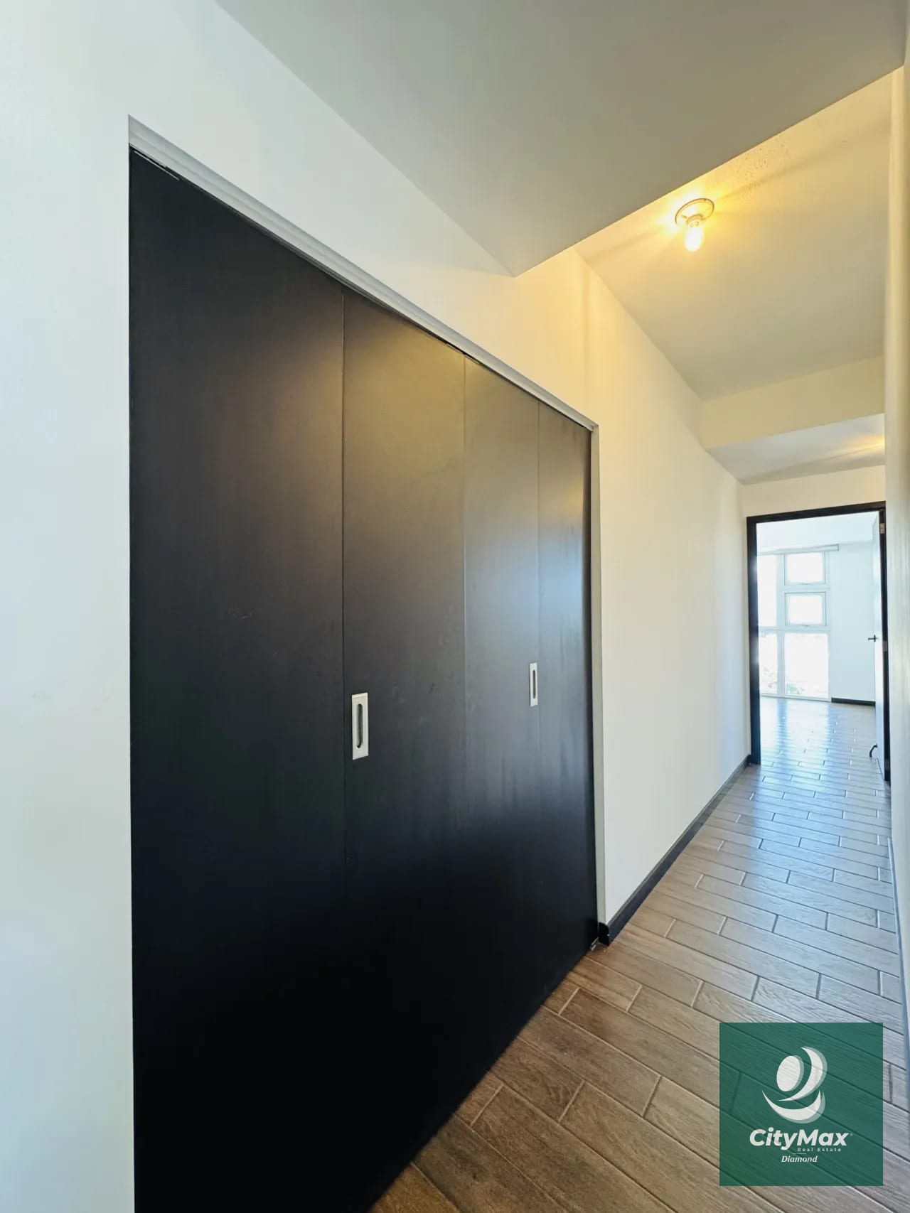 Apartamento de 3 habitaciones en Renta Zona 12 Guatemala — Apartamento en Alquiler en Miranda, Zona 12, Guatemala, Ciudad — foto 3 de 17