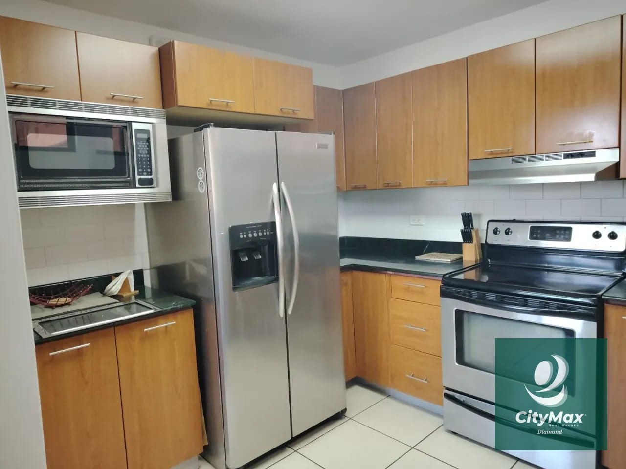 Apartamento semi amueblado en Renta en Zona 14 Las Américas — Apartamento en Alquiler en Zona 14, Guatemala, Ciudad — foto 9 de 13