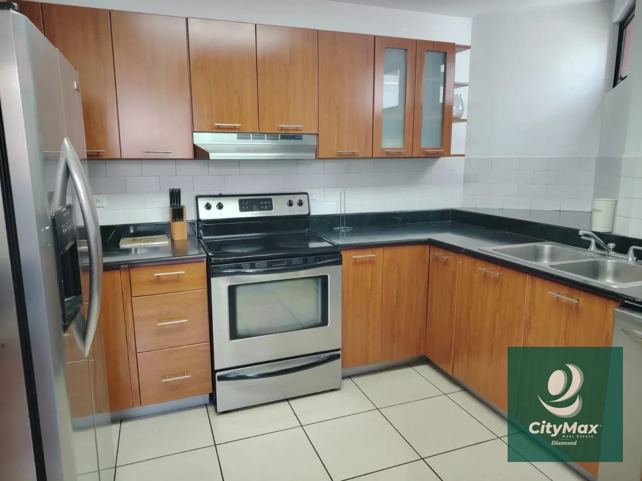 Apartamento semi amueblado en Renta en Zona 14 Las Américas — Apartamento en Alquiler en Zona 14, Guatemala, Ciudad — foto 13 de 13