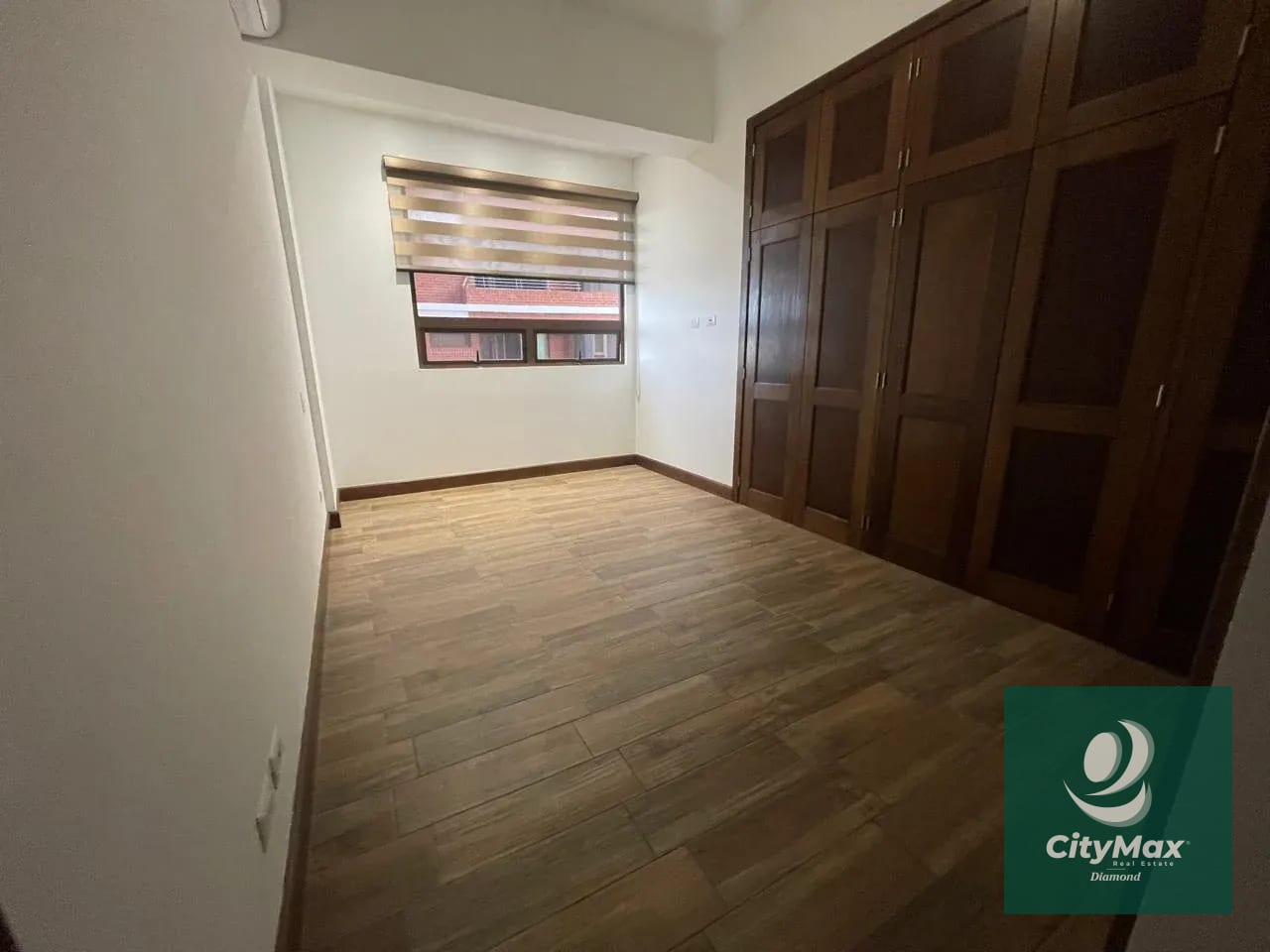 Apartamento En Renta en Salvattore Zona 10 Guatemala — Apartamento en Alquiler en Salvattore, Zona 10, Guatemala, Ciudad — foto 14 de 15