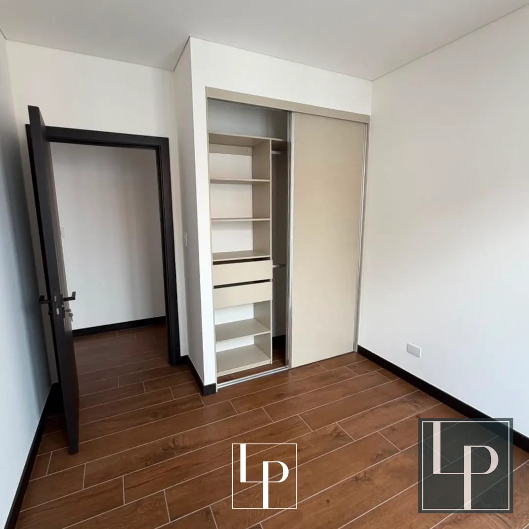 Apartamento en Renta en Lirios 4 de Cayalá — Apartamento en Alquiler en Lirios de Cayalá IV, Zona 16, Guatemala, Ciudad — foto 5 de 9