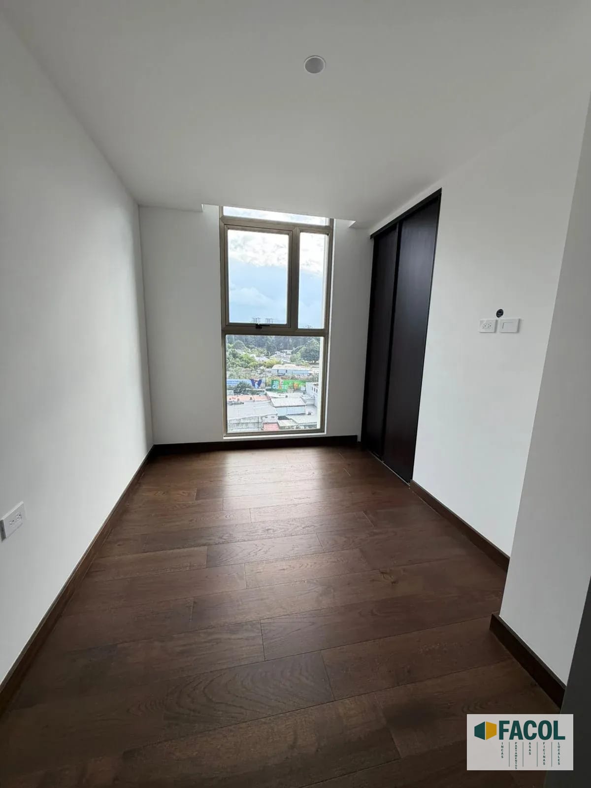 🏢✨ Edificio Atarah, Zona 10 – Apartamento en Renta ✨🏢 — Apartamento en Alquiler en Atarah, Zona 10, Guatemala, Ciudad — foto 7 de 13