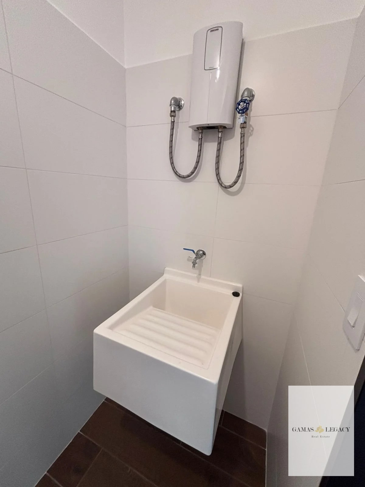 APARTAMENTO EN RENTA | LIRIOS DE CAYALÁ | ZONA 16 — Apartamento en Venta en Zona 16, Guatemala, Ciudad — foto 8 de 11