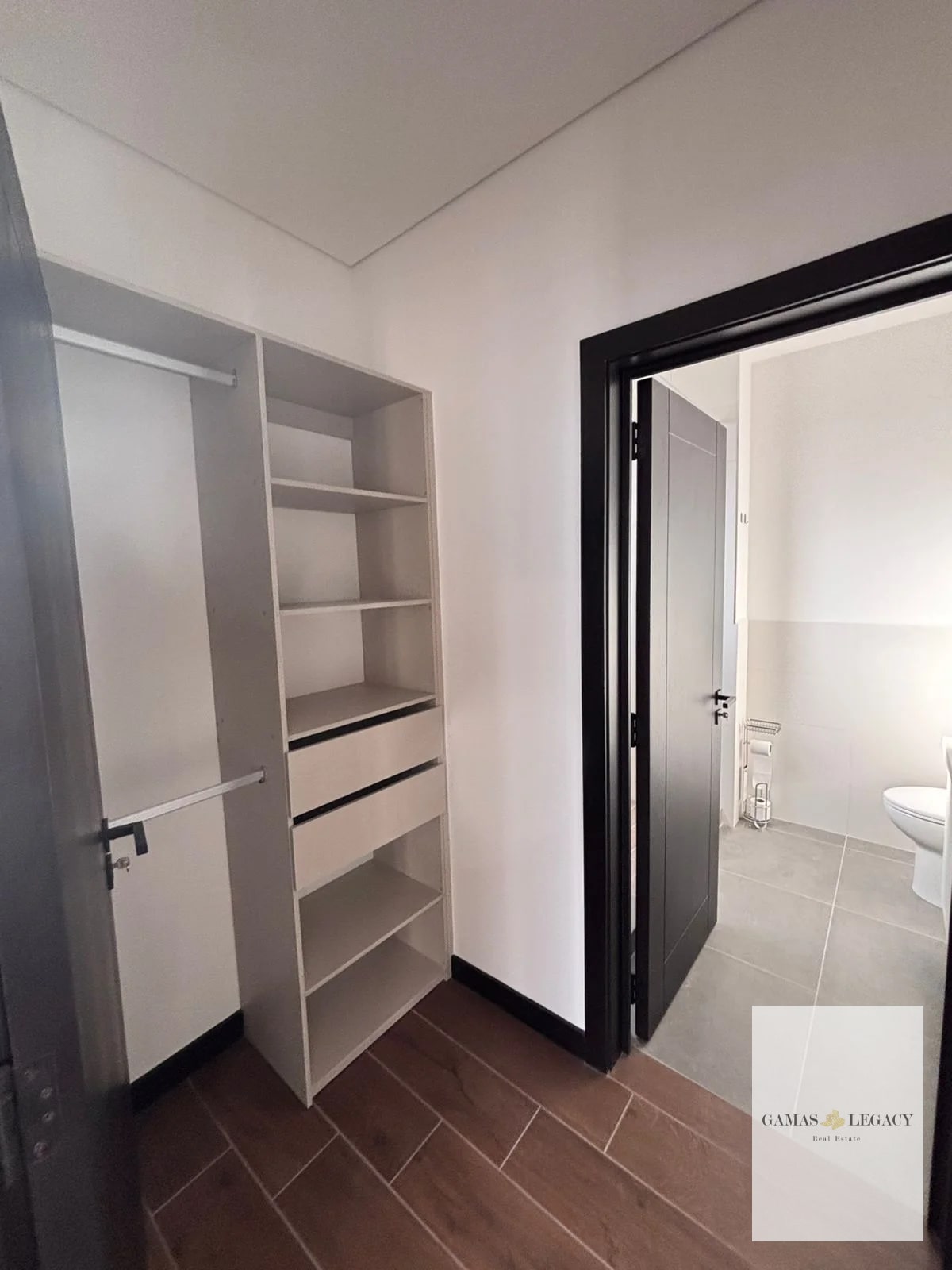 APARTAMENTO EN RENTA | LIRIOS DE CAYALÁ | ZONA 16 — Apartamento en Venta en Zona 16, Guatemala, Ciudad — foto 6 de 11