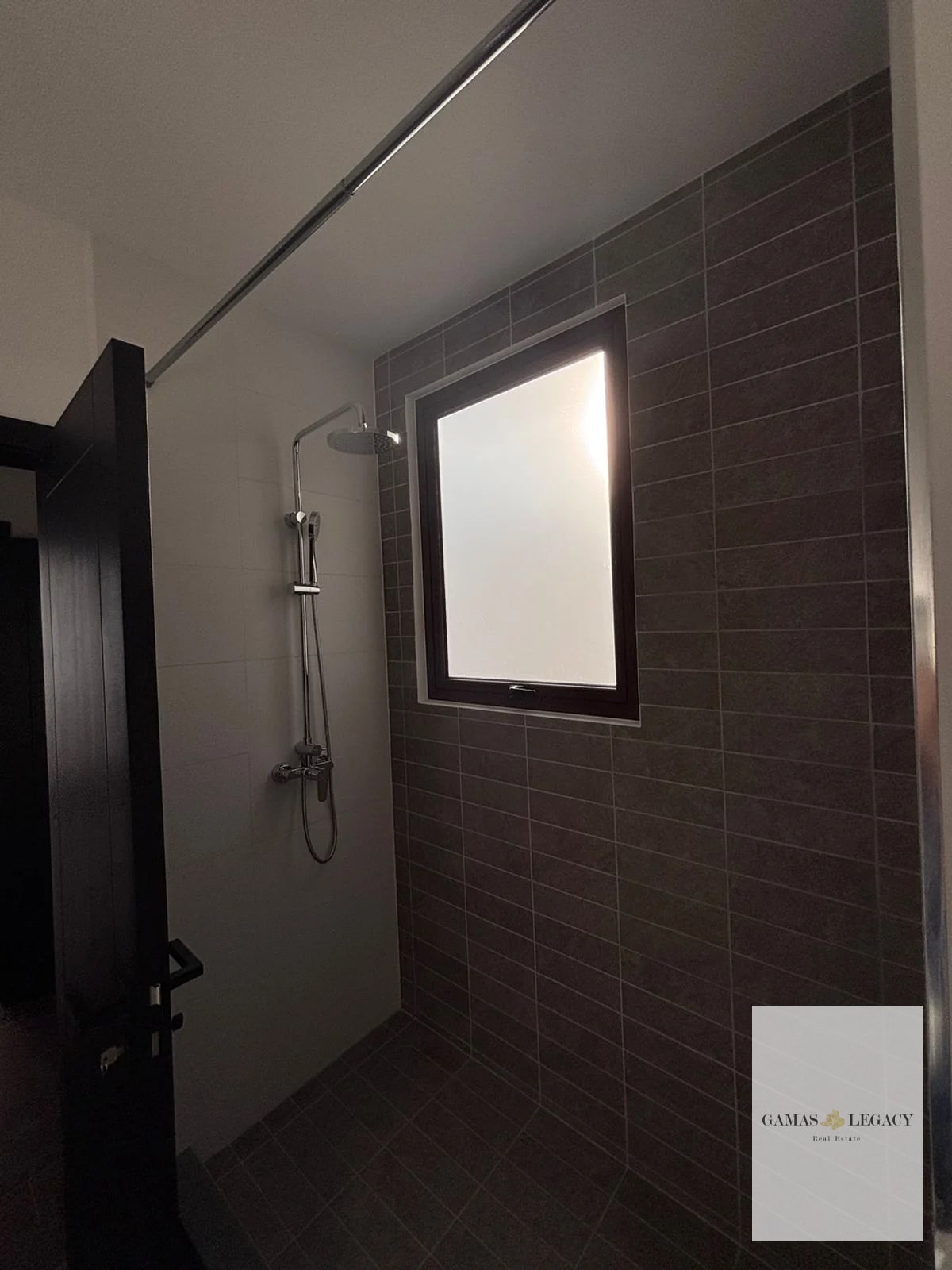 APARTAMENTO EN RENTA | LIRIOS DE CAYALÁ | ZONA 16 — Apartamento en Venta en Zona 16, Guatemala, Ciudad — foto 9 de 11
