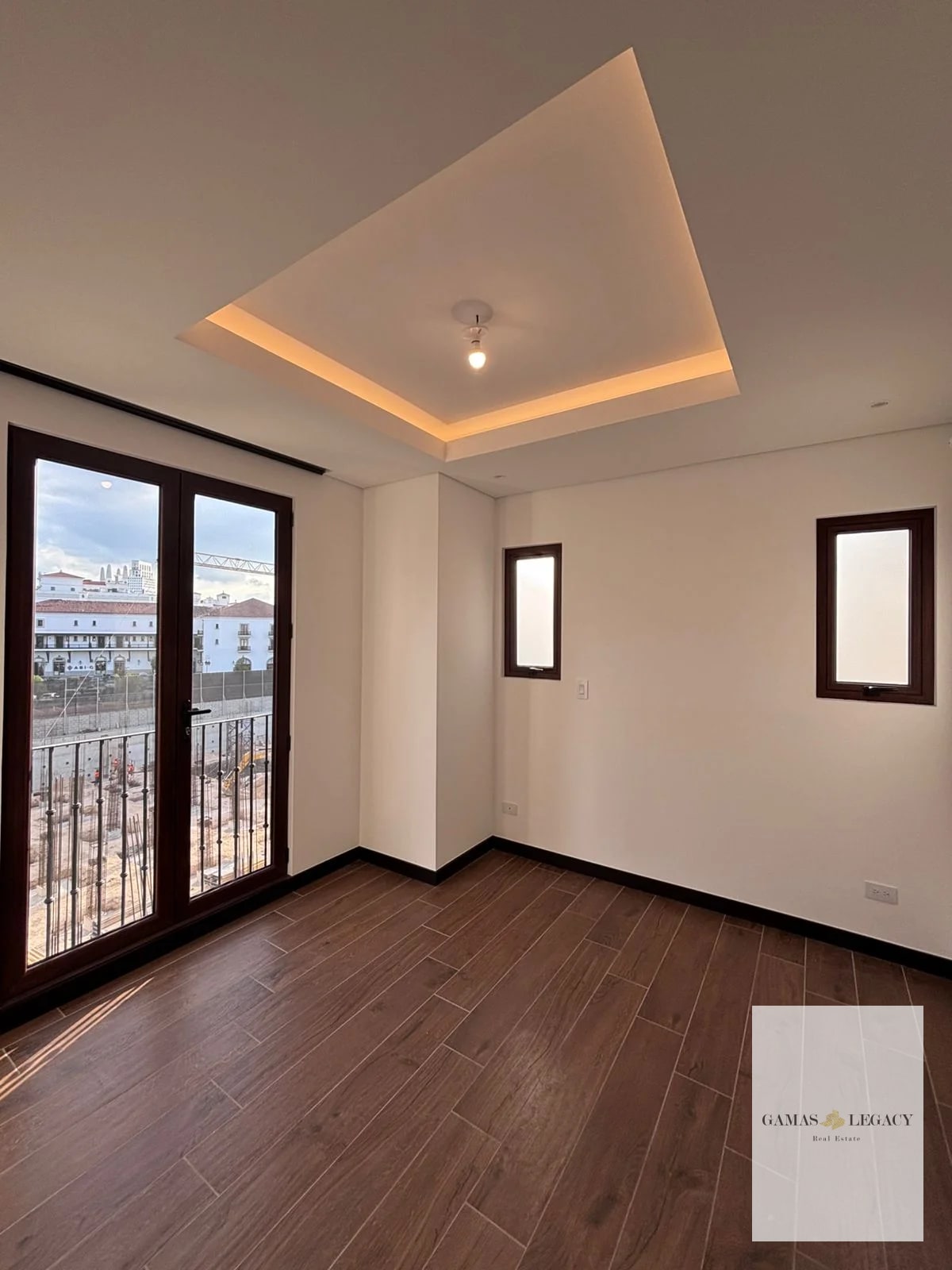 APARTAMENTO EN RENTA | LIRIOS DE CAYALÁ | ZONA 16 — Apartamento en Venta en Zona 16, Guatemala, Ciudad — foto 4 de 11