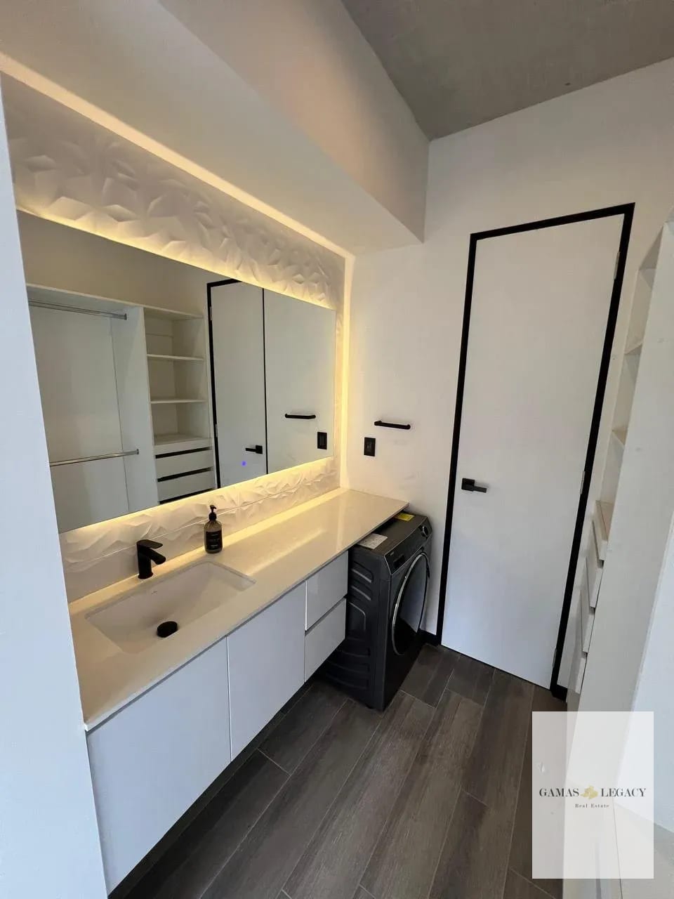 APARTAMENTO EN RENTA | EDIFICIO SYNC | ZONA 15 — Apartamento en Alquiler en Zona 15, Guatemala, Ciudad — foto 8 de 13