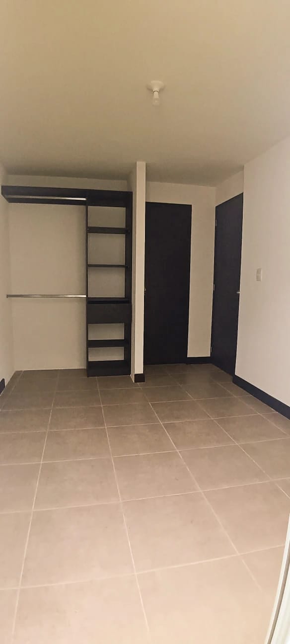 Apartamento en renta zona 12, excelente ubicación — Apartamento en Alquiler en Esenta, Zona 12, Guatemala, Ciudad — foto 5 de 14