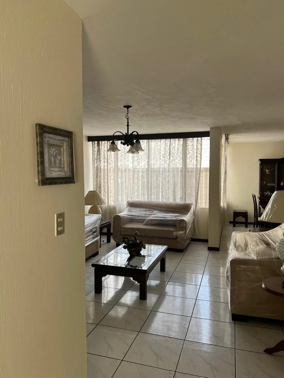 Rento Apto Z.9 Amueblado EDIF.12-29 REF.6902 *3 Hab, 2 Baños, 2 Parqueos, Q.9950* — Apartamento en Alquiler en Zona 9, Guatemala, Ciudad — foto 3 de 16