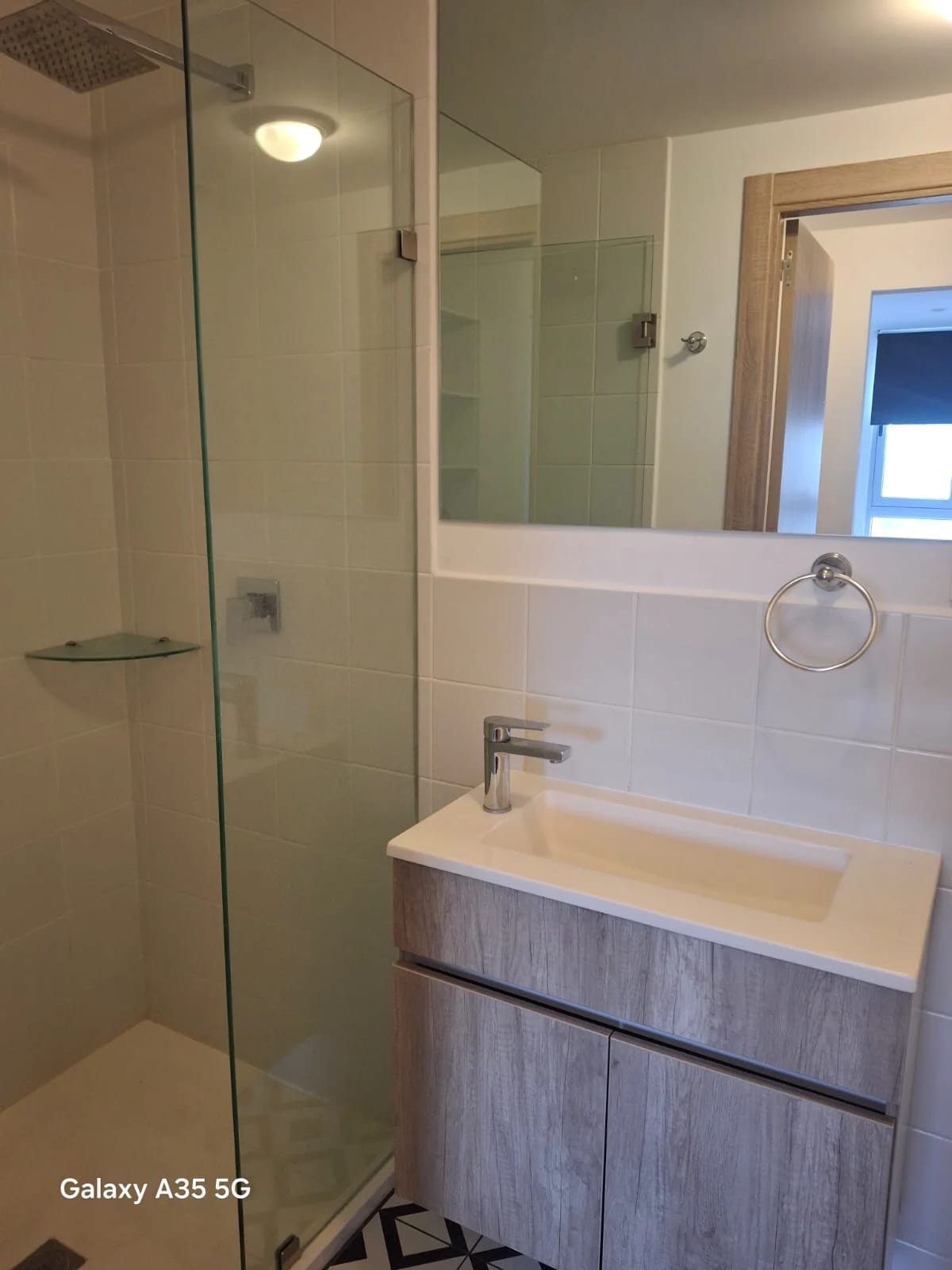 Rento Apto Amueblado de 2 Hab Edif. Vivo Zona 4 REF.6838 — Apartamento en Alquiler en Zona 4, Guatemala, Ciudad — foto 13 de 14