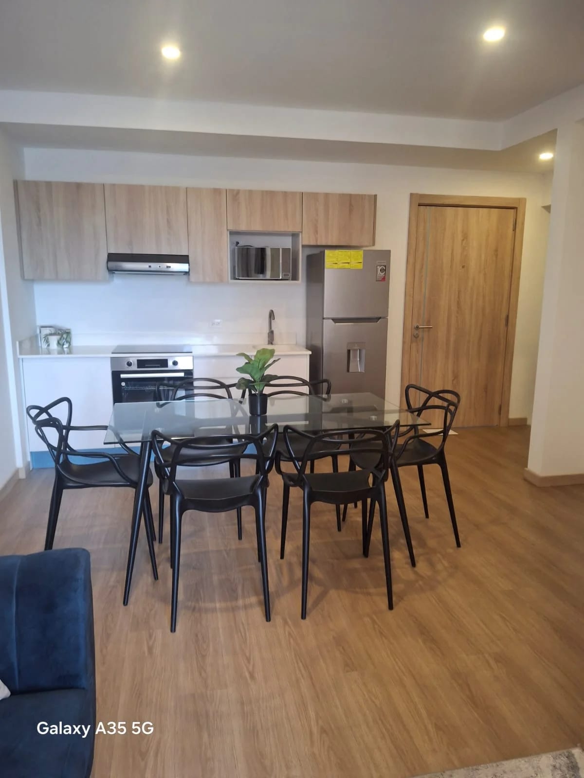 Rento Apto Amueblado de 2 Hab Edif. Vivo Zona 4 REF.6838 — Apartamento en Alquiler en Zona 4, Guatemala, Ciudad — foto 7 de 14