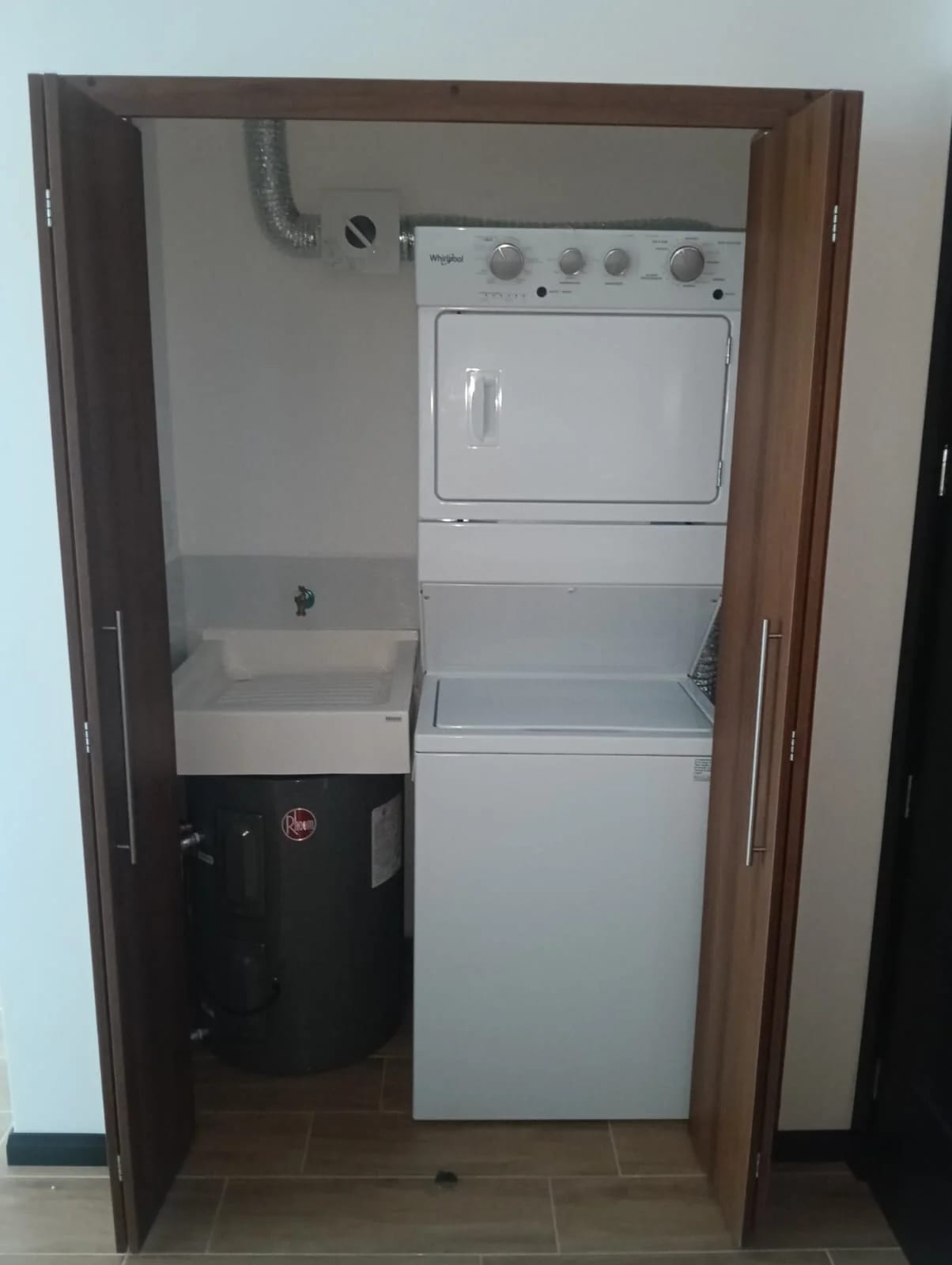 RENTO APTO NUEVO/PARA ESTRENAR, ZONA 13 ESSENZA REF.6899 — Apartamento en Alquiler en Zona 13, Guatemala, Ciudad — foto 2 de 9