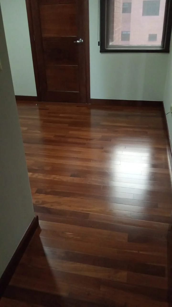 Vendo Apto Z.10 Edif. Mirafiori REF.6827 *110 M2, 2 Hab, 2 Baños, 2 Parqueos — Apartamento en Venta en Zona 10, Guatemala, Ciudad — foto 4 de 7