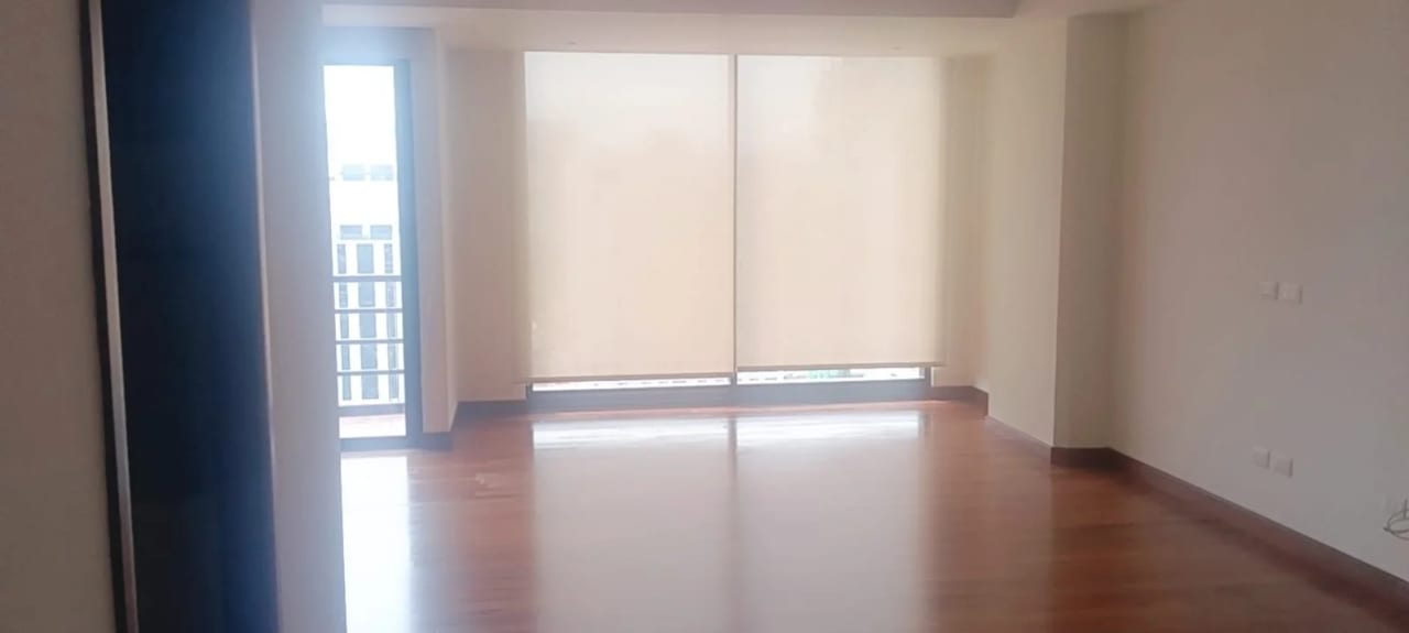 Vendo Apto Z.10 Edif. Mirafiori REF.6827 *110 M2, 2 Hab, 2 Baños, 2 Parqueos, $250k* — Apartamento en Venta en Zona 10, Guatemala, Ciudad — foto 8 de 16