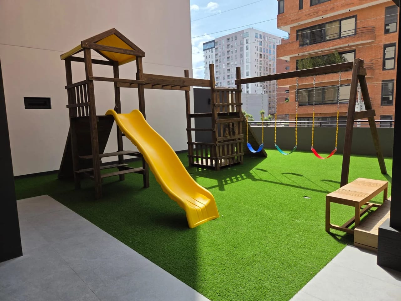 VENDO TRES APTOS NUEVOS EDIF. NEO ZONA 10 REF.6920 — Apartamento en Venta en Zona 10, Guatemala, Ciudad — foto 1 de 12
