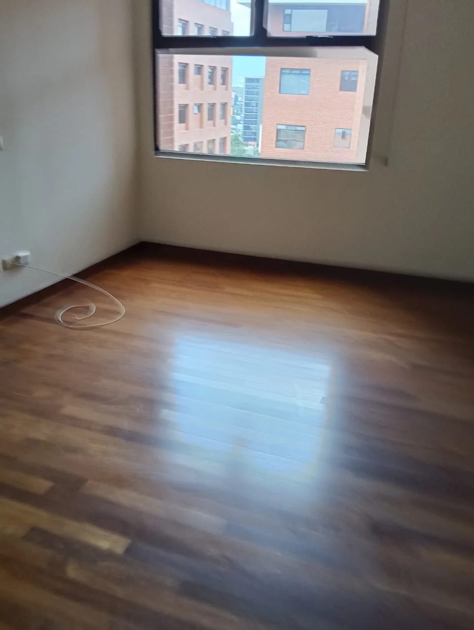 Vendo Apto Z.10 Edif. Mirafiori REF.6827 — Apartamento en Venta en Zona 10, Guatemala, Ciudad — foto 7 de 16